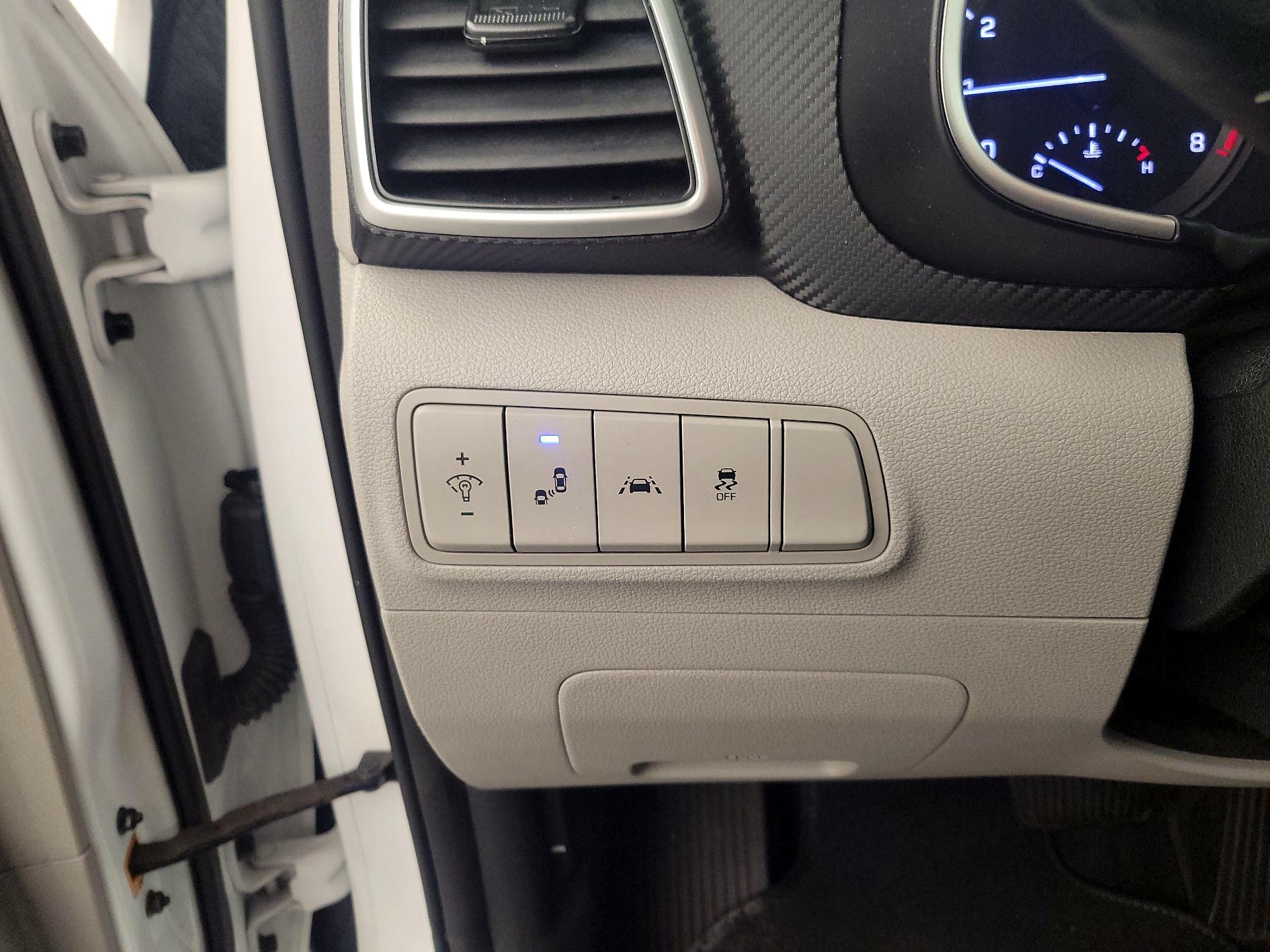 Thumbnail: 2019 Hyundai Tucson - 13