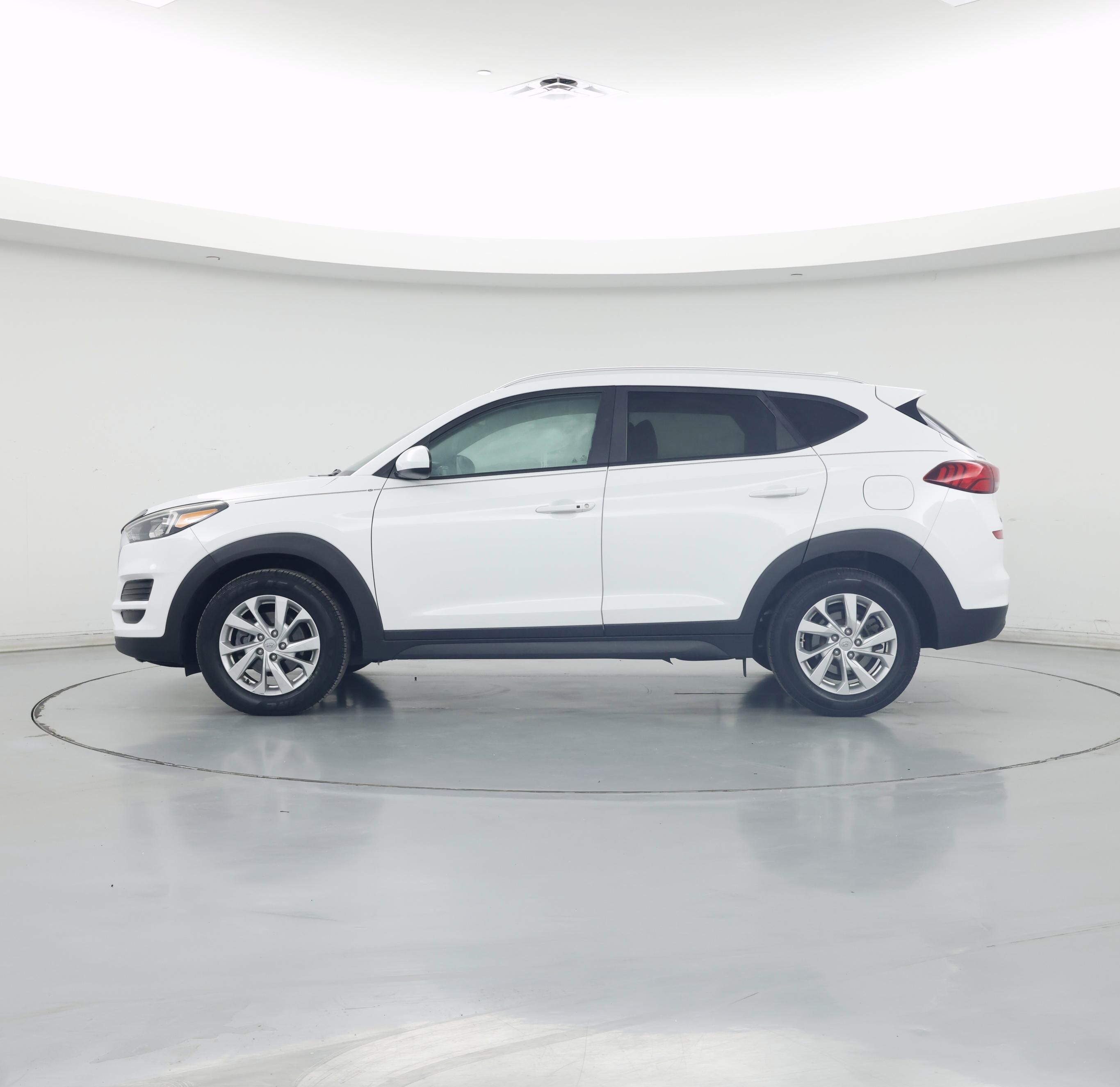 Thumbnail: 2019 Hyundai Tucson - 3