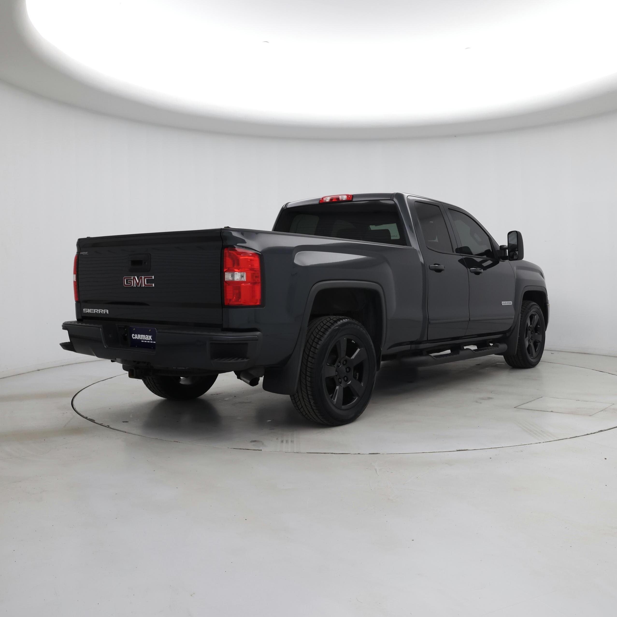 Thumbnail: 2017 GMC Sierra 1500 - 8