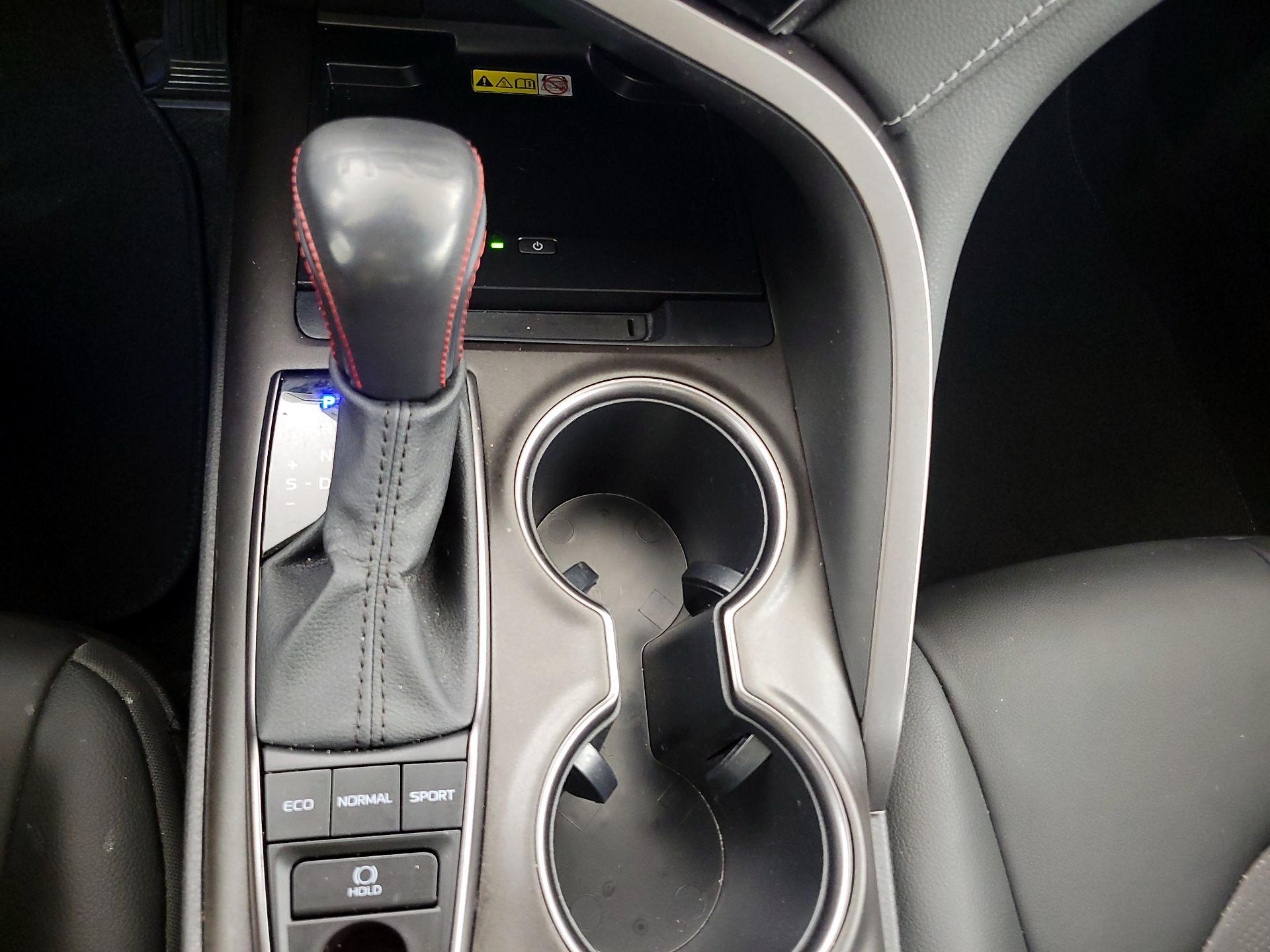 Thumbnail: 2023 Toyota Camry - 17