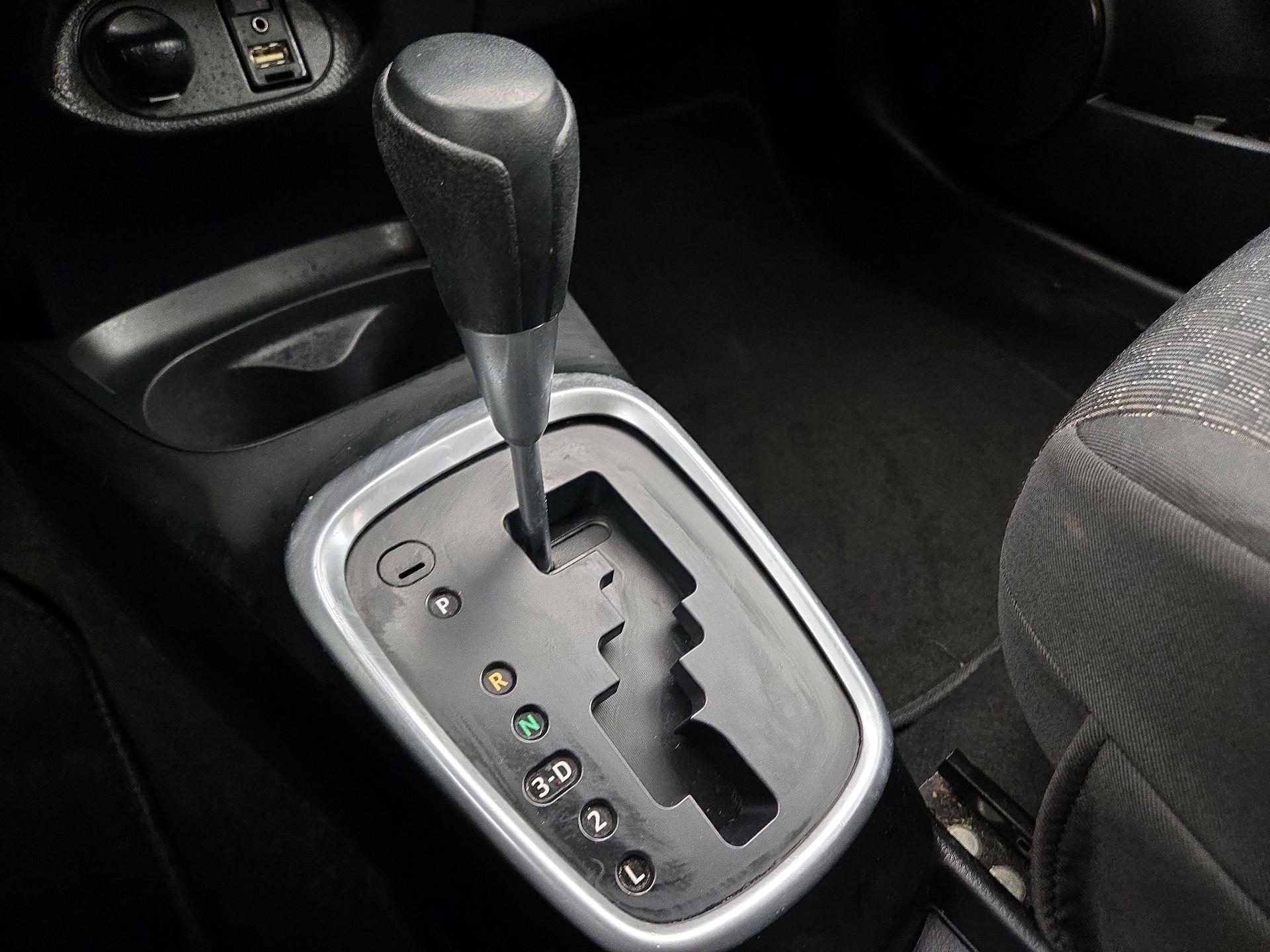 Thumbnail: 2017 Toyota Yaris - 16