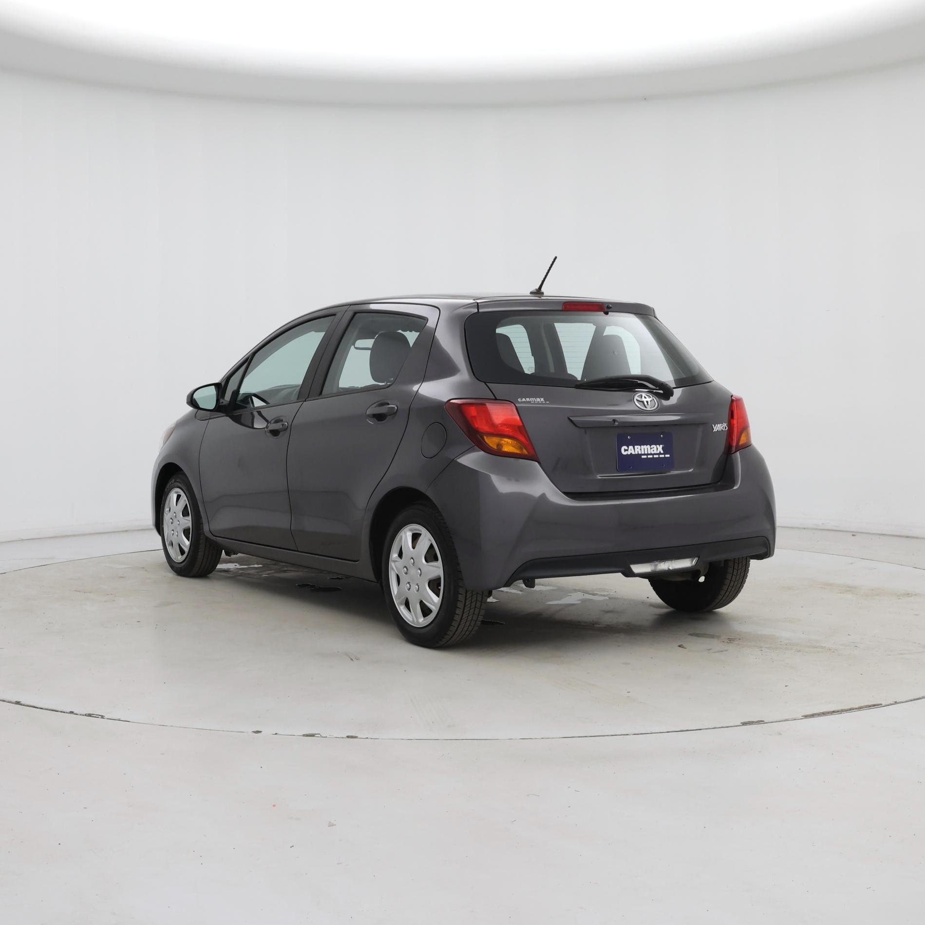 Thumbnail: 2017 Toyota Yaris - 2