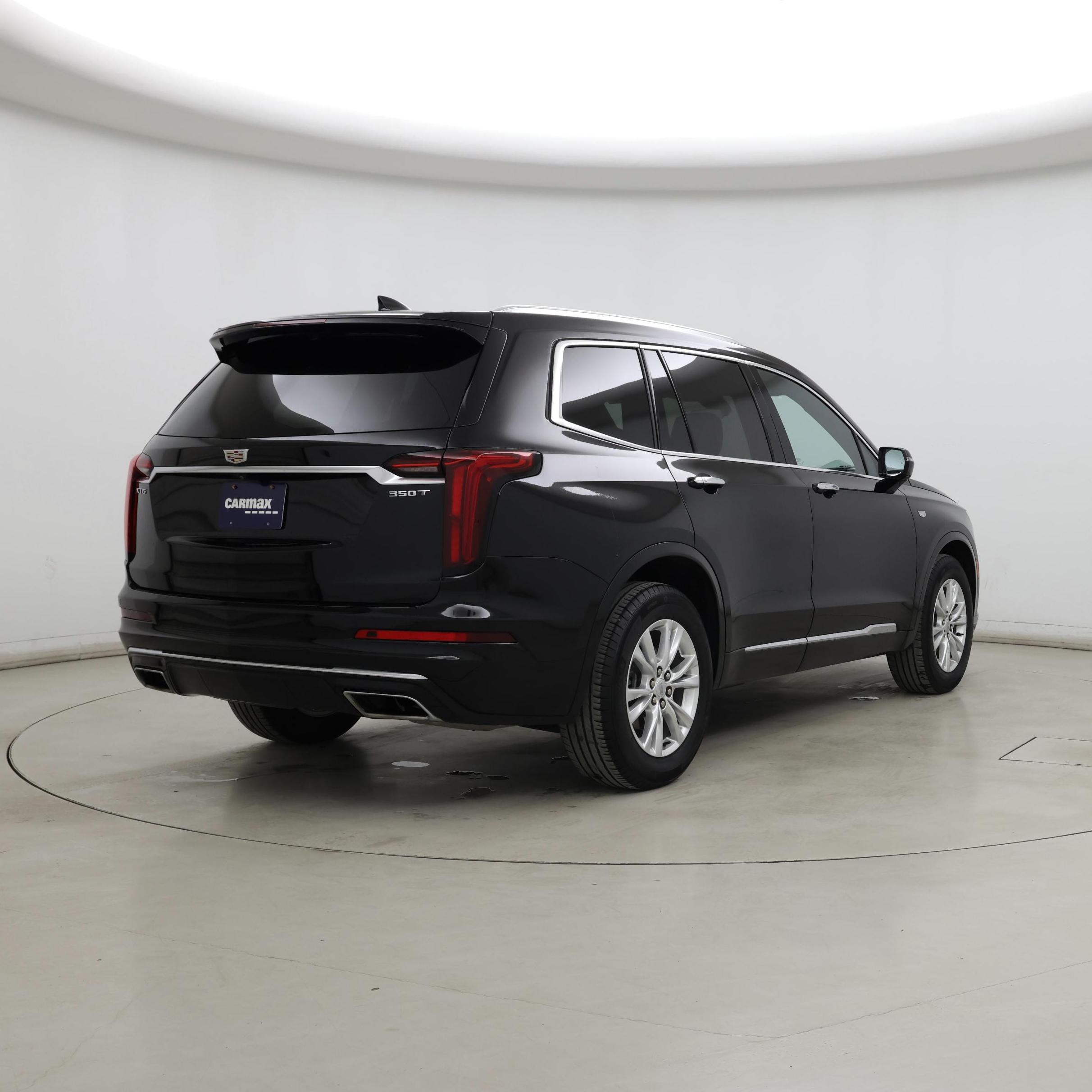 Thumbnail: 2024 Cadillac XT6 - 8