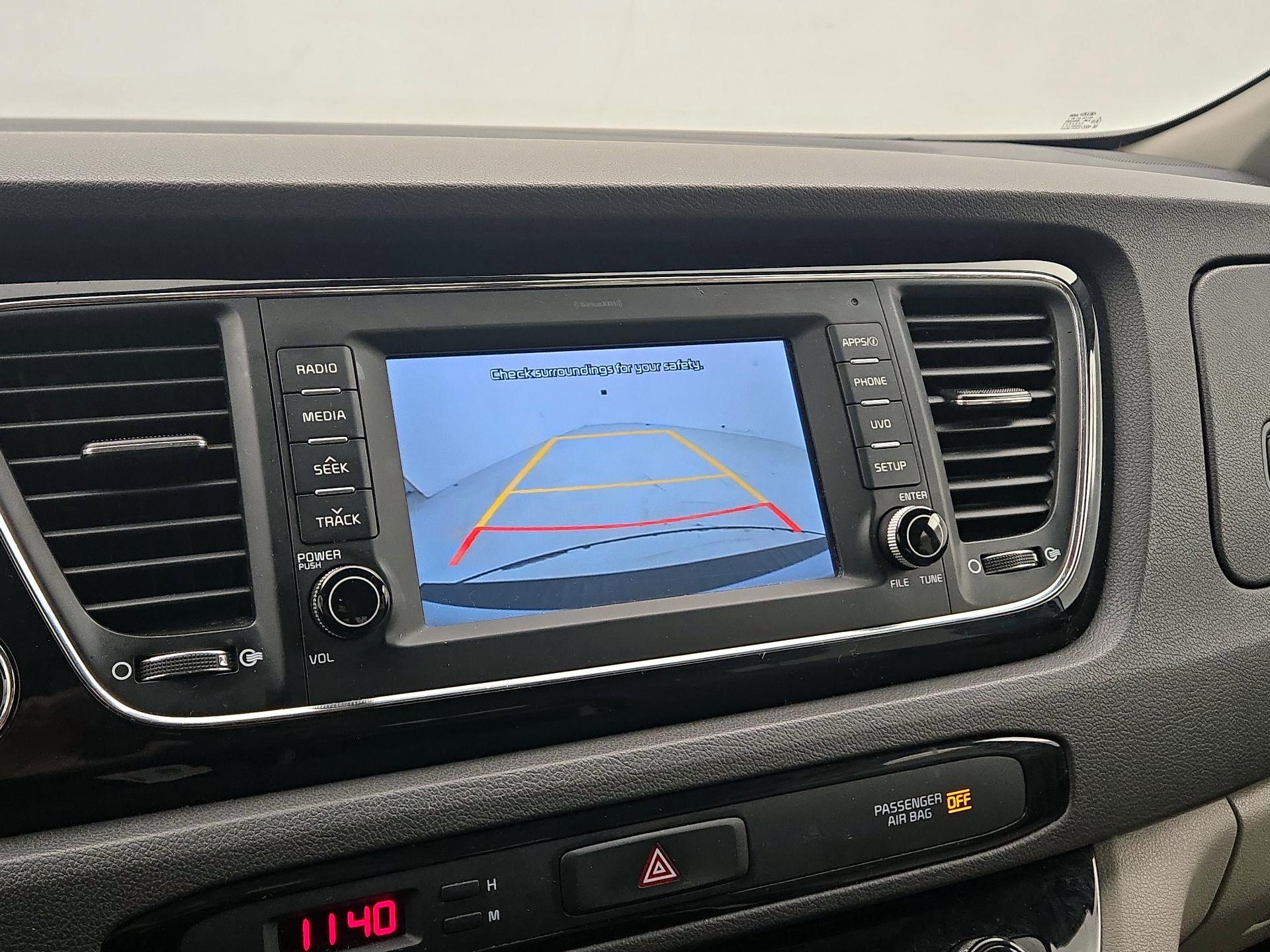 Thumbnail: 2018 Kia Sedona - 14