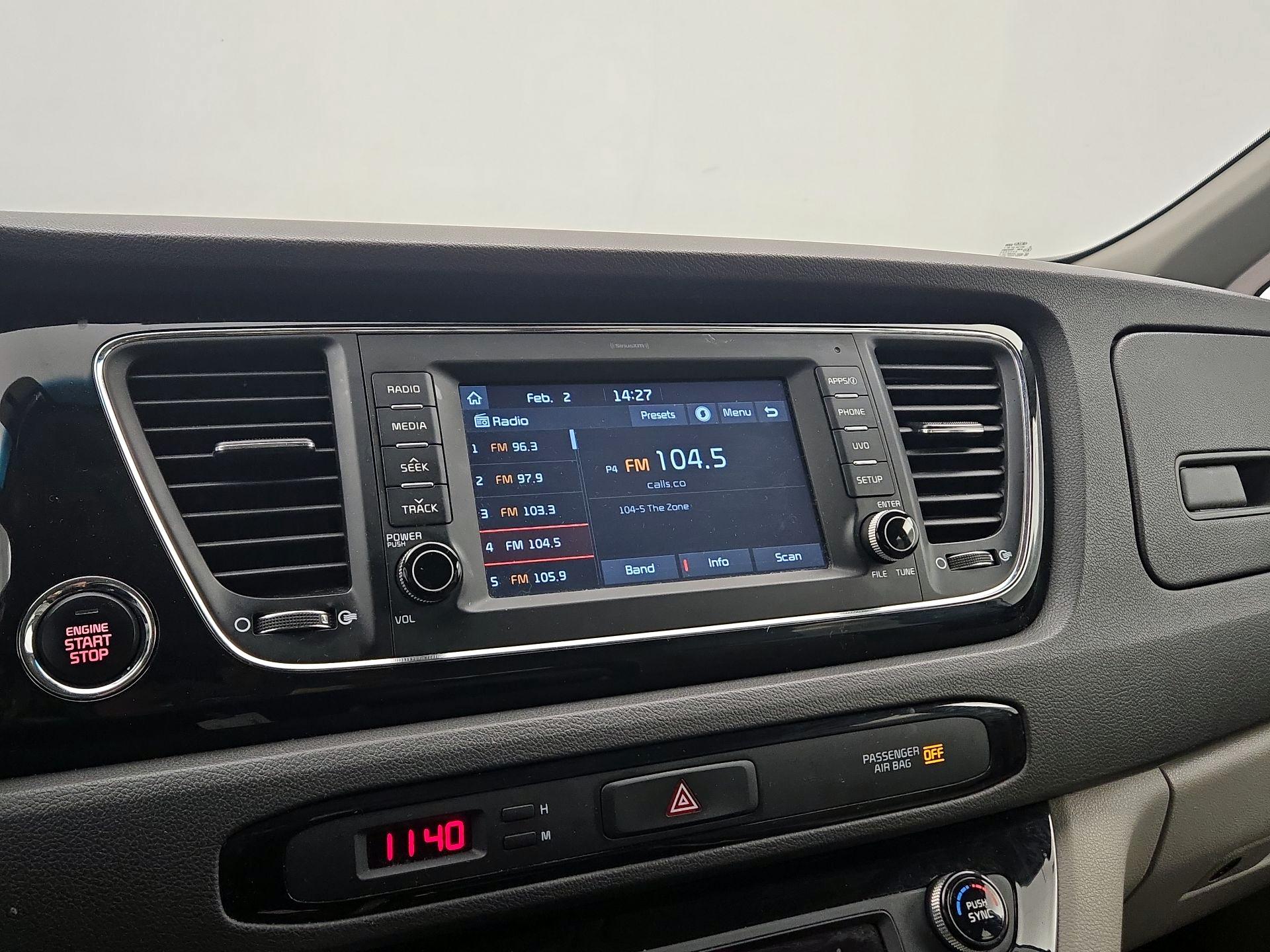 Thumbnail: 2018 Kia Sedona - 15