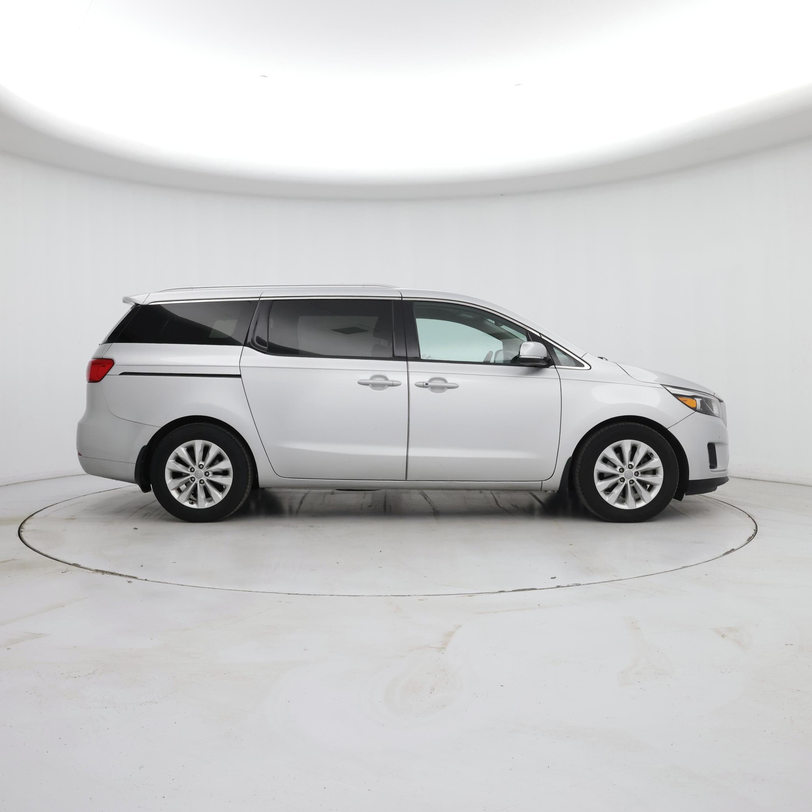 Thumbnail: 2018 Kia Sedona - 7