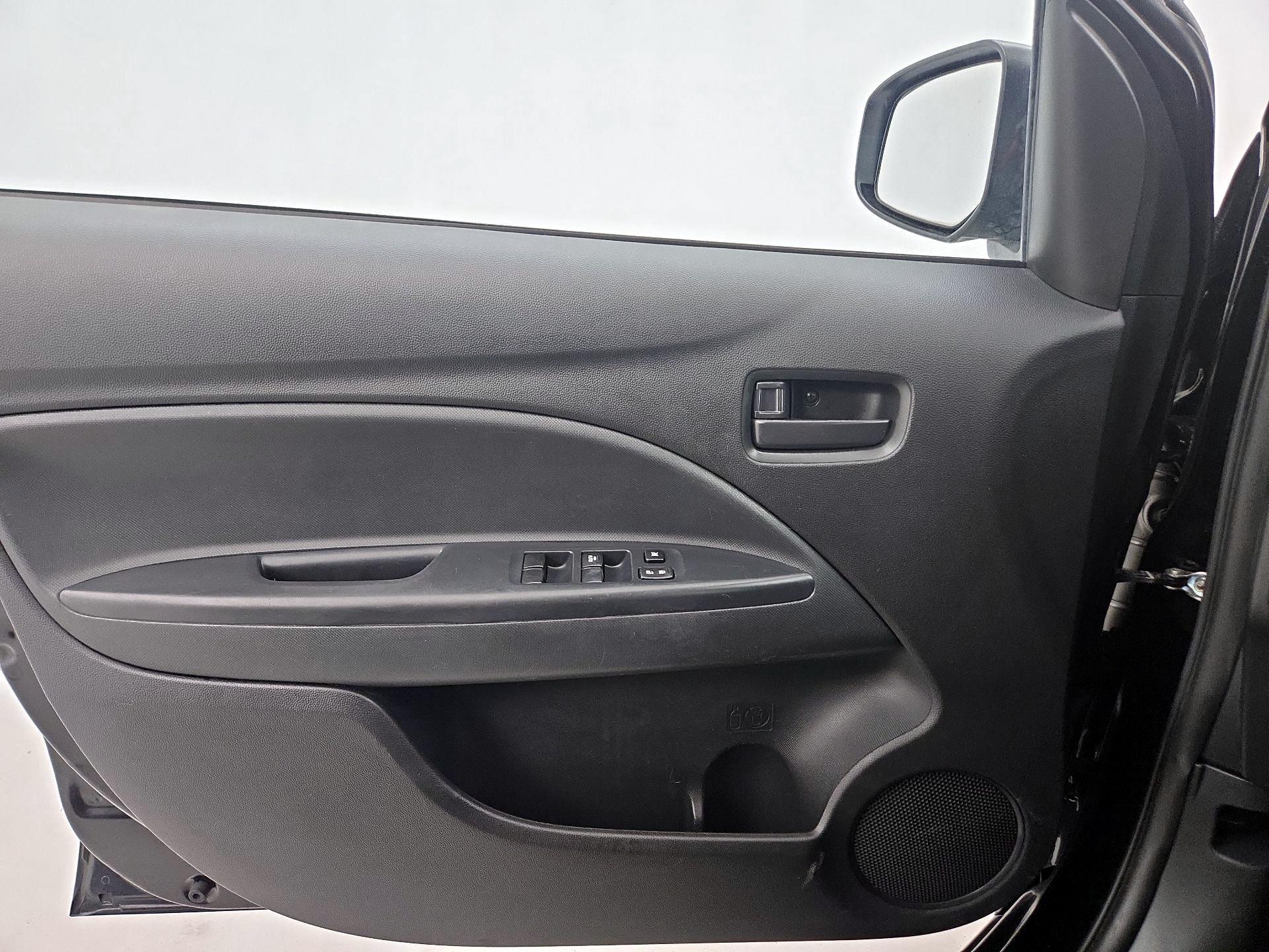 Thumbnail: 2019 Mitsubishi Mirage - 12