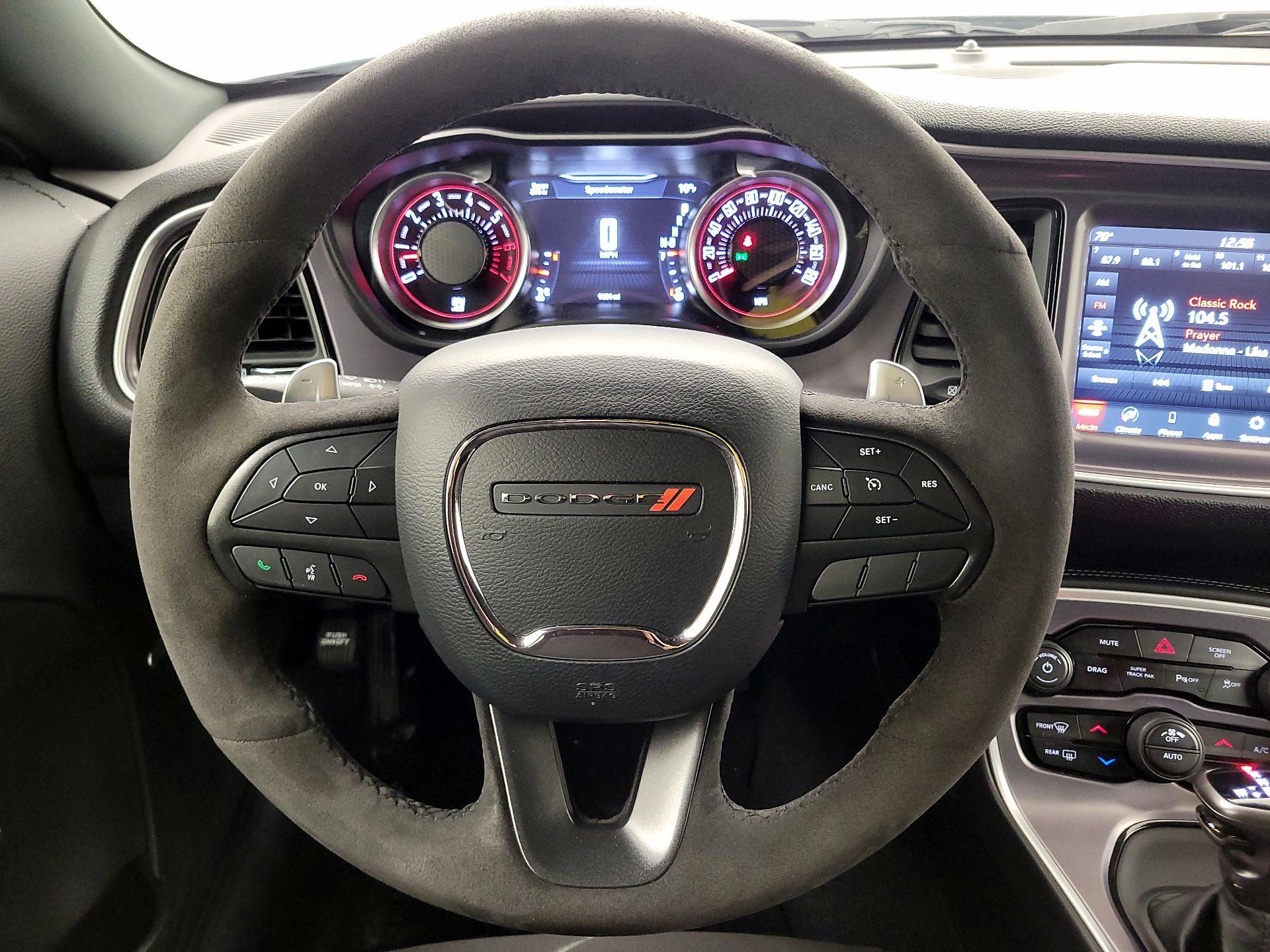 Thumbnail: 2020 Dodge Challenger - 10