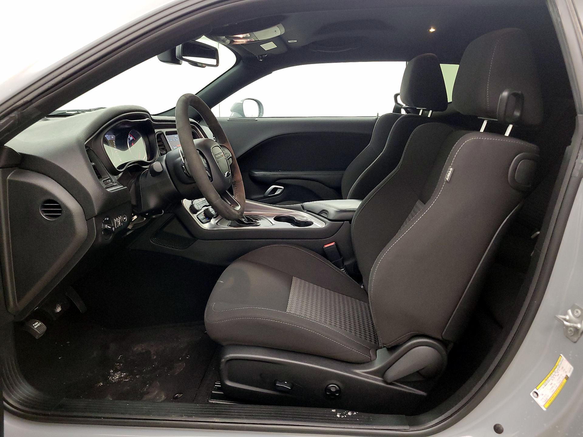 Thumbnail: 2020 Dodge Challenger - 11