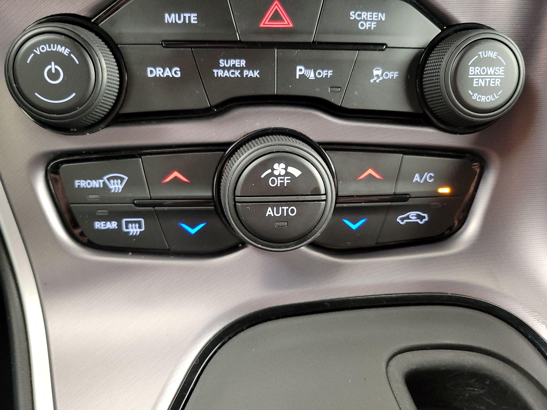 Thumbnail: 2020 Dodge Challenger - 16