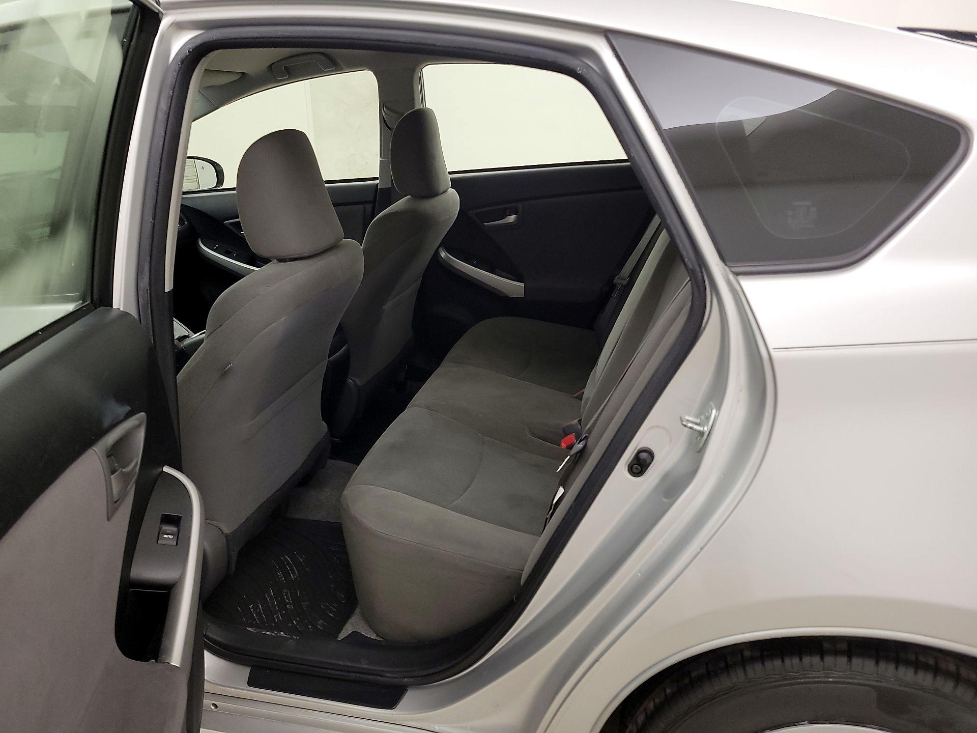 Thumbnail: 2014 Toyota Prius - 19