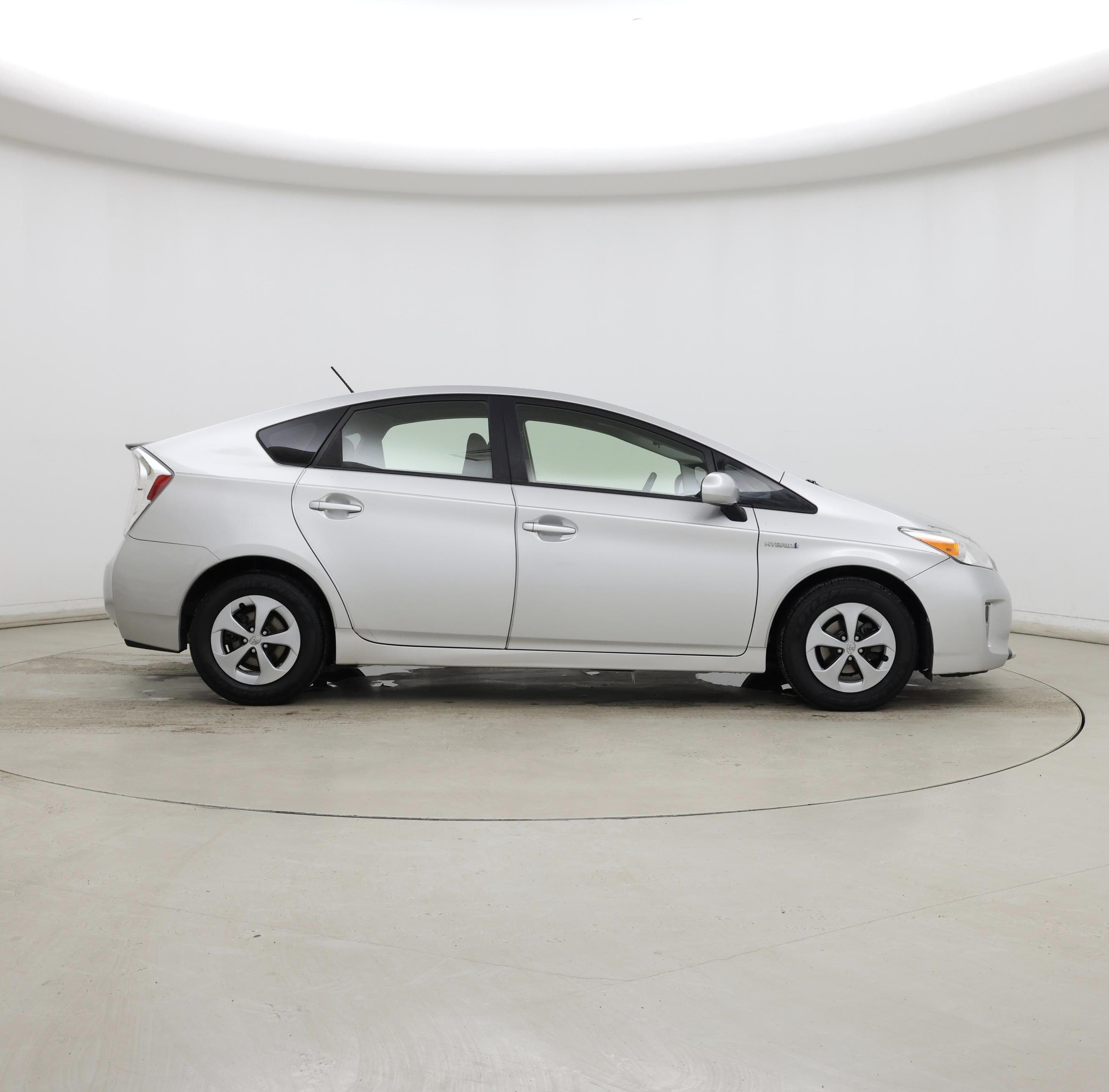 Thumbnail: 2014 Toyota Prius - 7