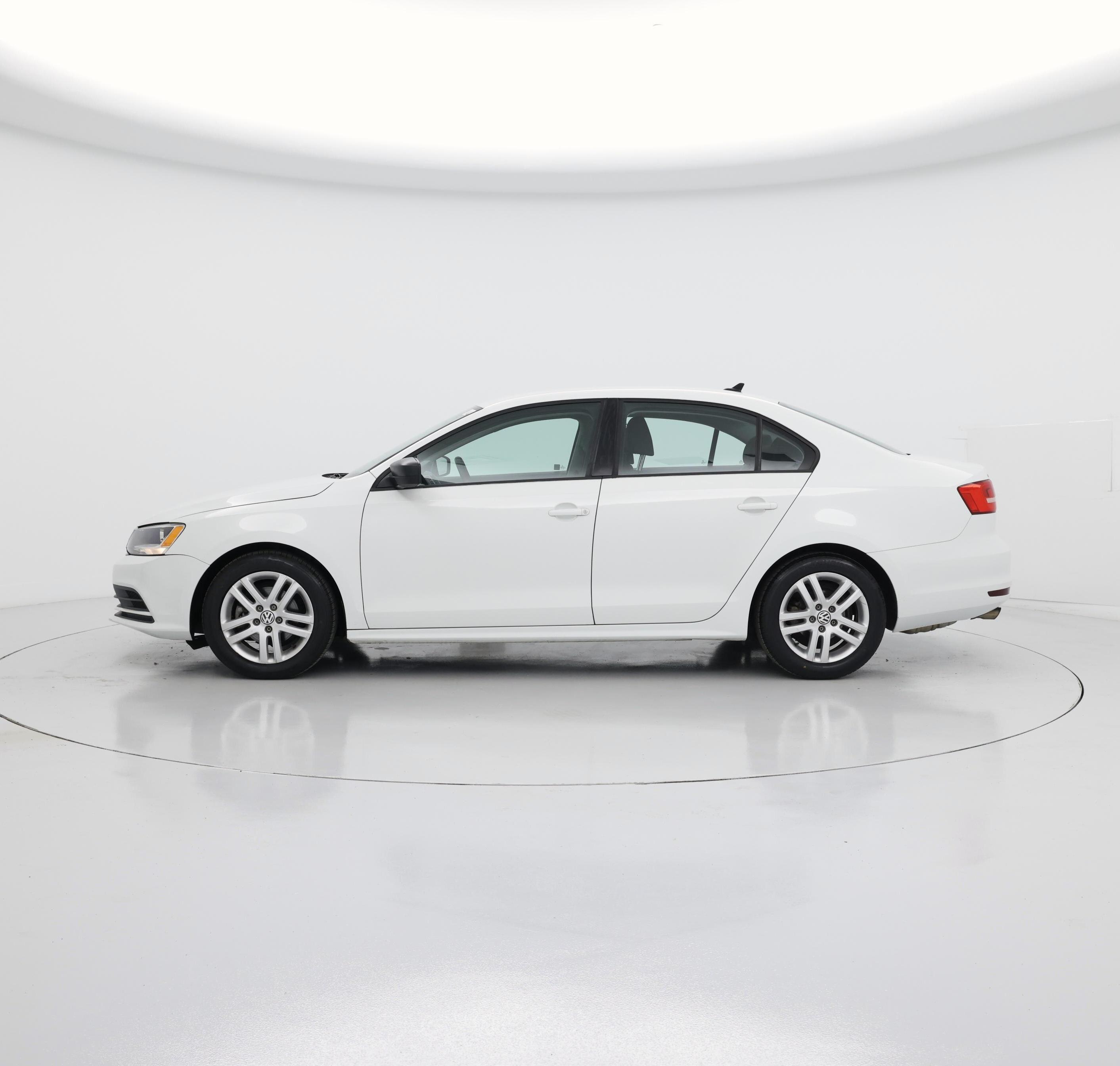 Thumbnail: 2015 Volkswagen Jetta - 3