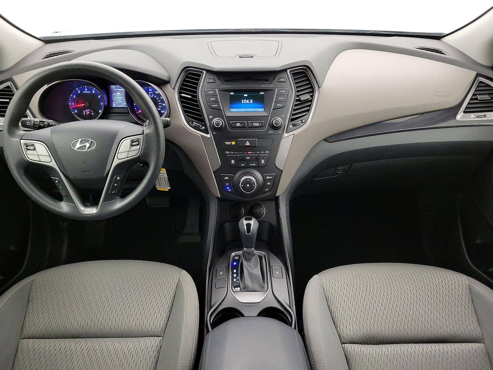 Thumbnail: 2015 Hyundai Santa Fe - 9