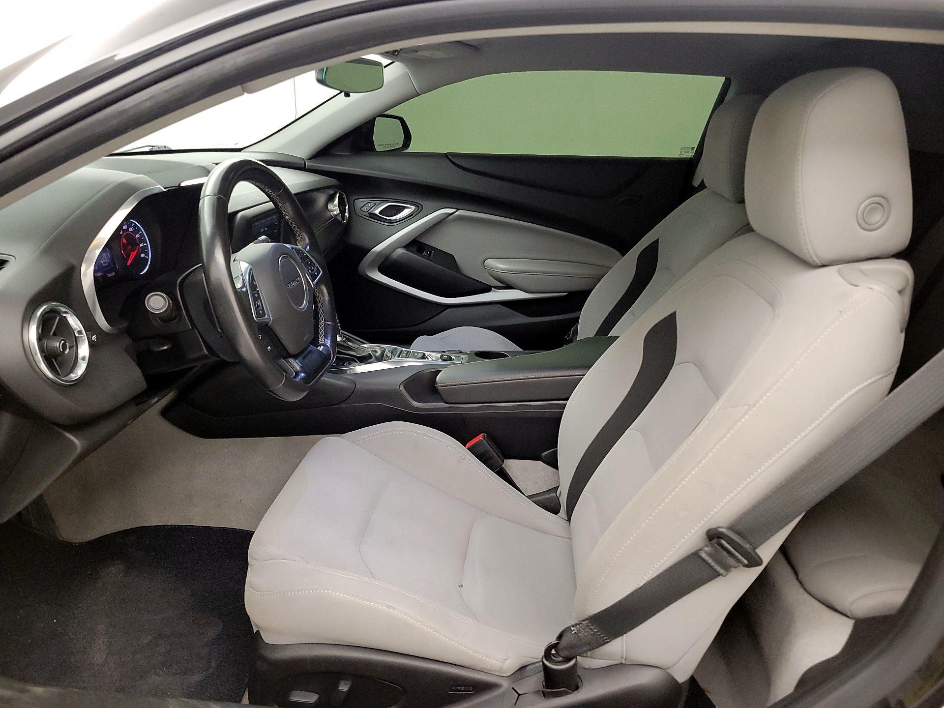 Thumbnail: 2019 Chevrolet Camaro - 11