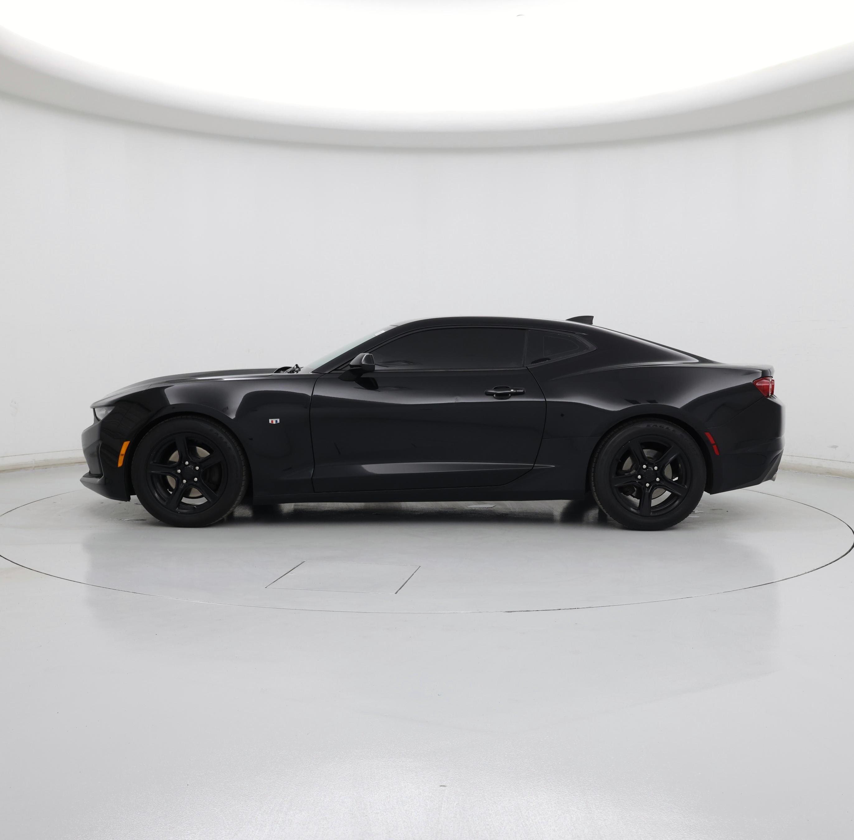 Thumbnail: 2019 Chevrolet Camaro - 3