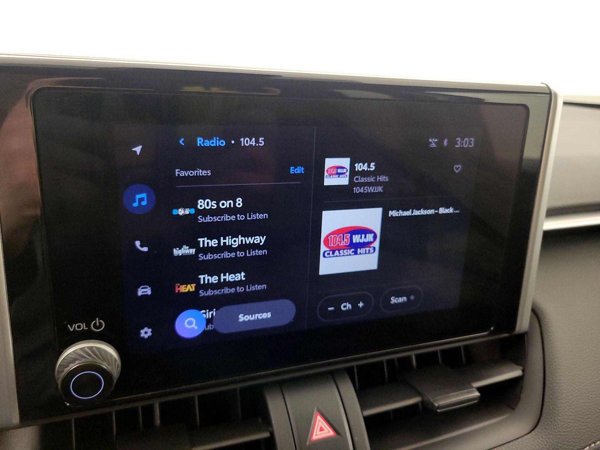 Thumbnail: 2025 Toyota RAV4 - 15