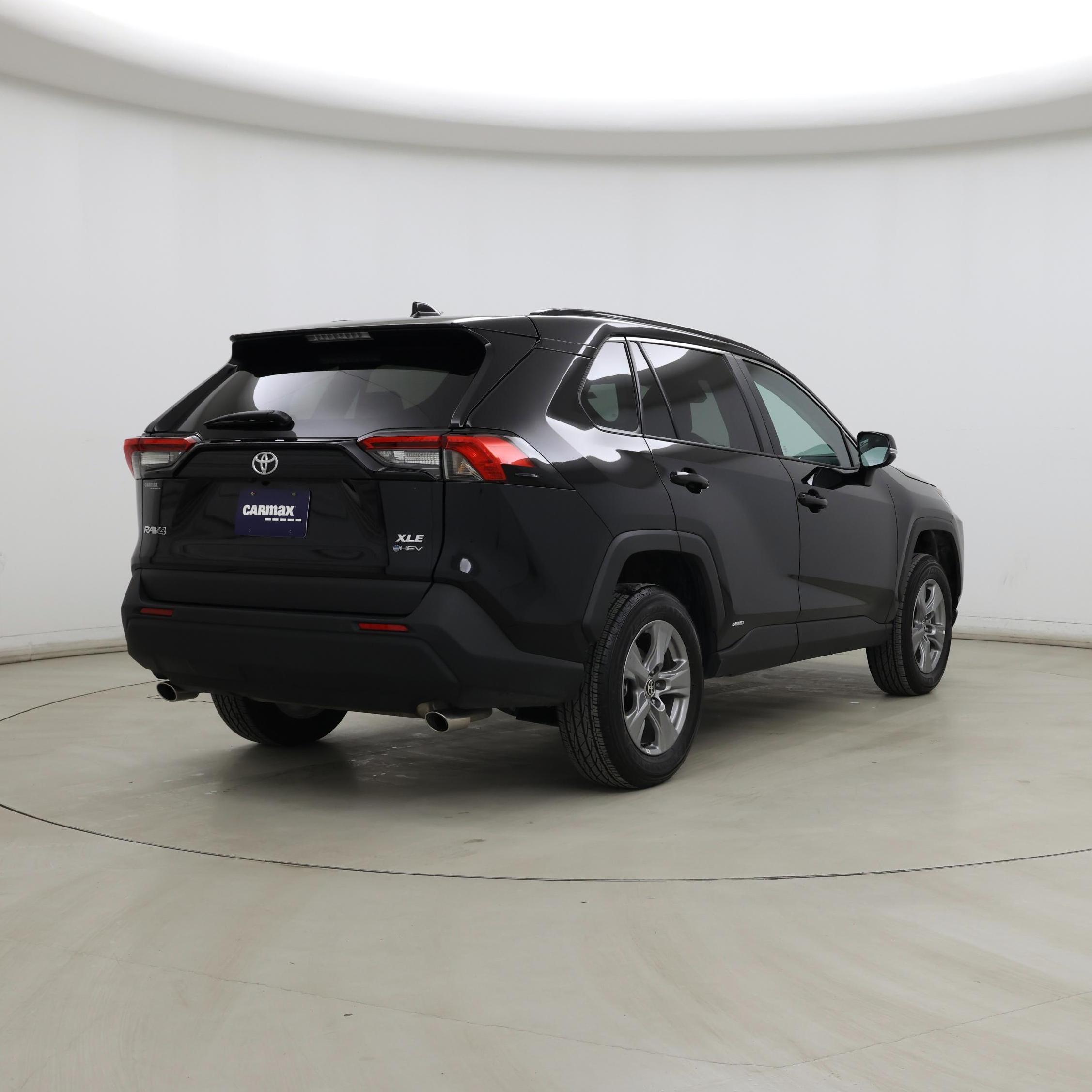 Thumbnail: 2025 Toyota RAV4 - 8