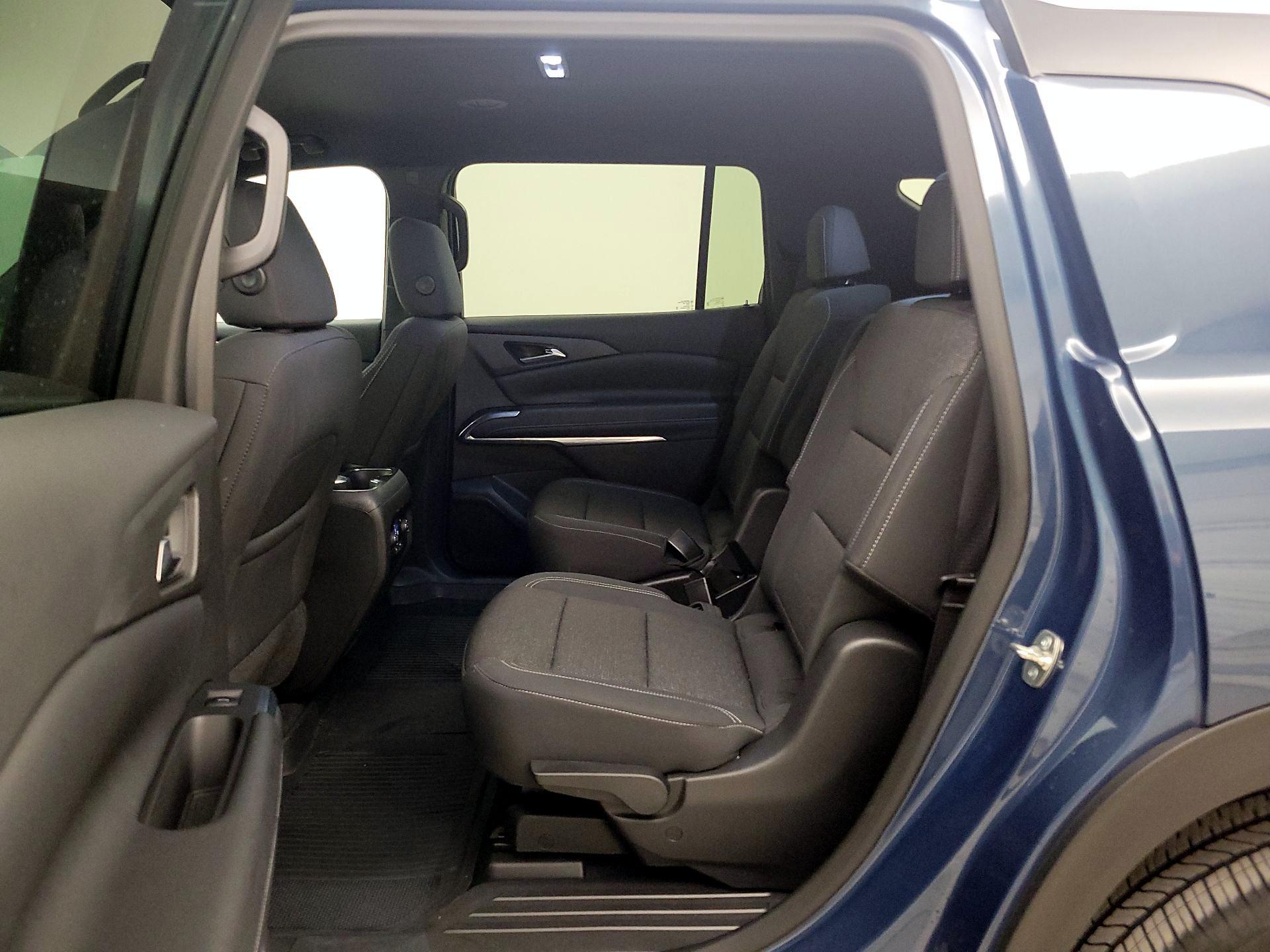 Thumbnail: 2025 Chevrolet Traverse - 20