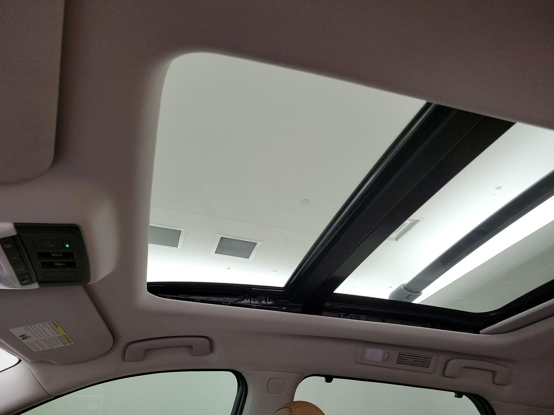 Thumbnail: 2023 Nissan Pathfinder - 20