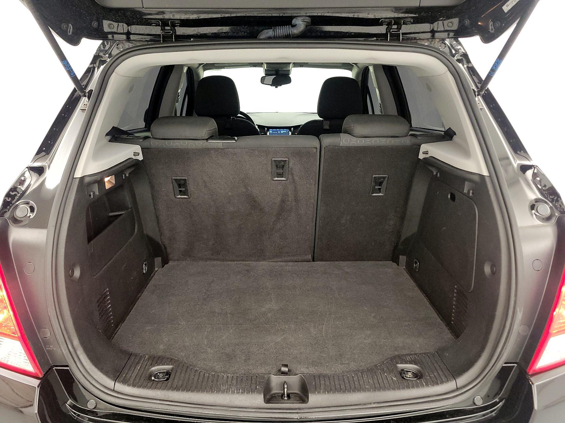 Thumbnail: 2018 Chevrolet Trax - 20