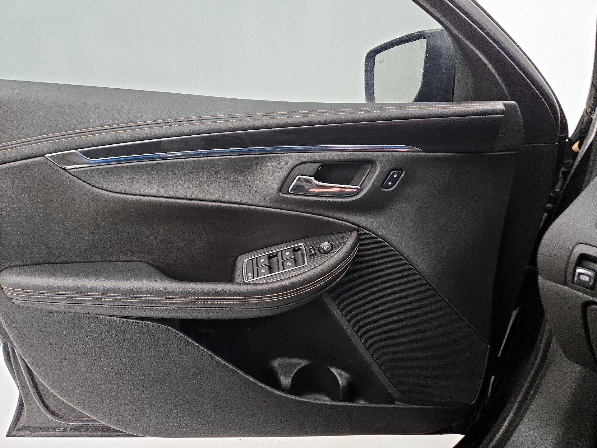 Thumbnail: 2016 Chevrolet Impala - 12