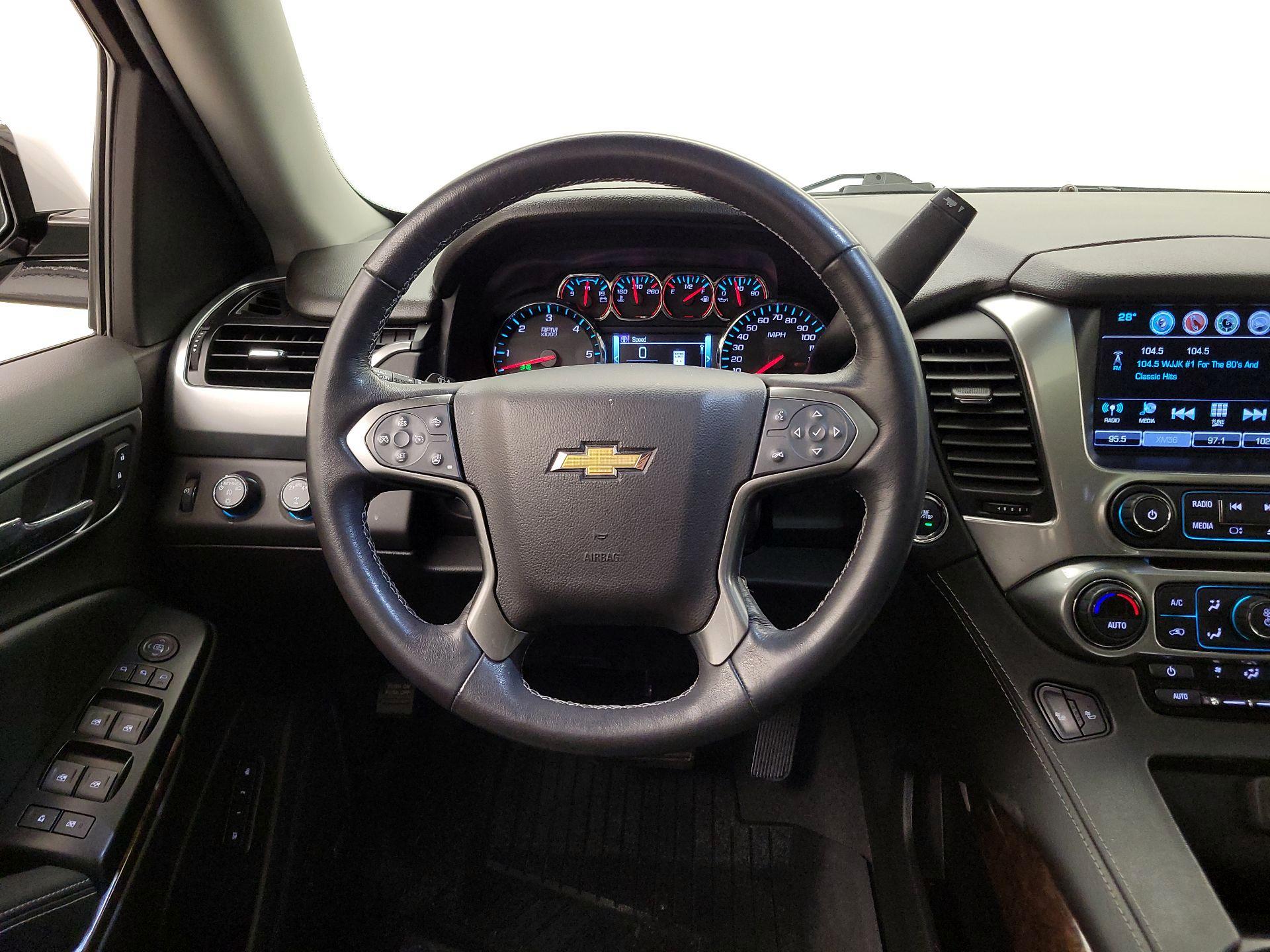 Thumbnail: 2020 Chevrolet Suburban - 10