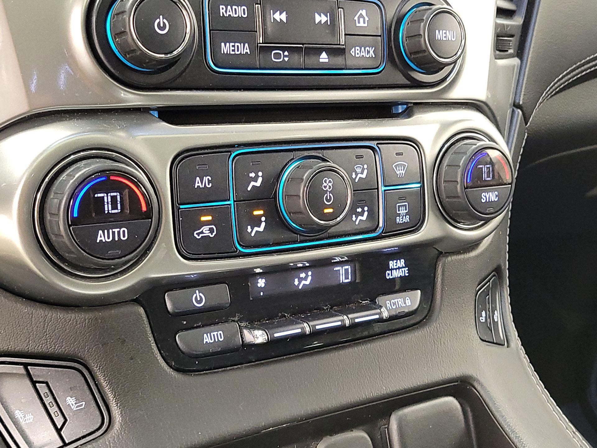 Thumbnail: 2020 Chevrolet Suburban - 17