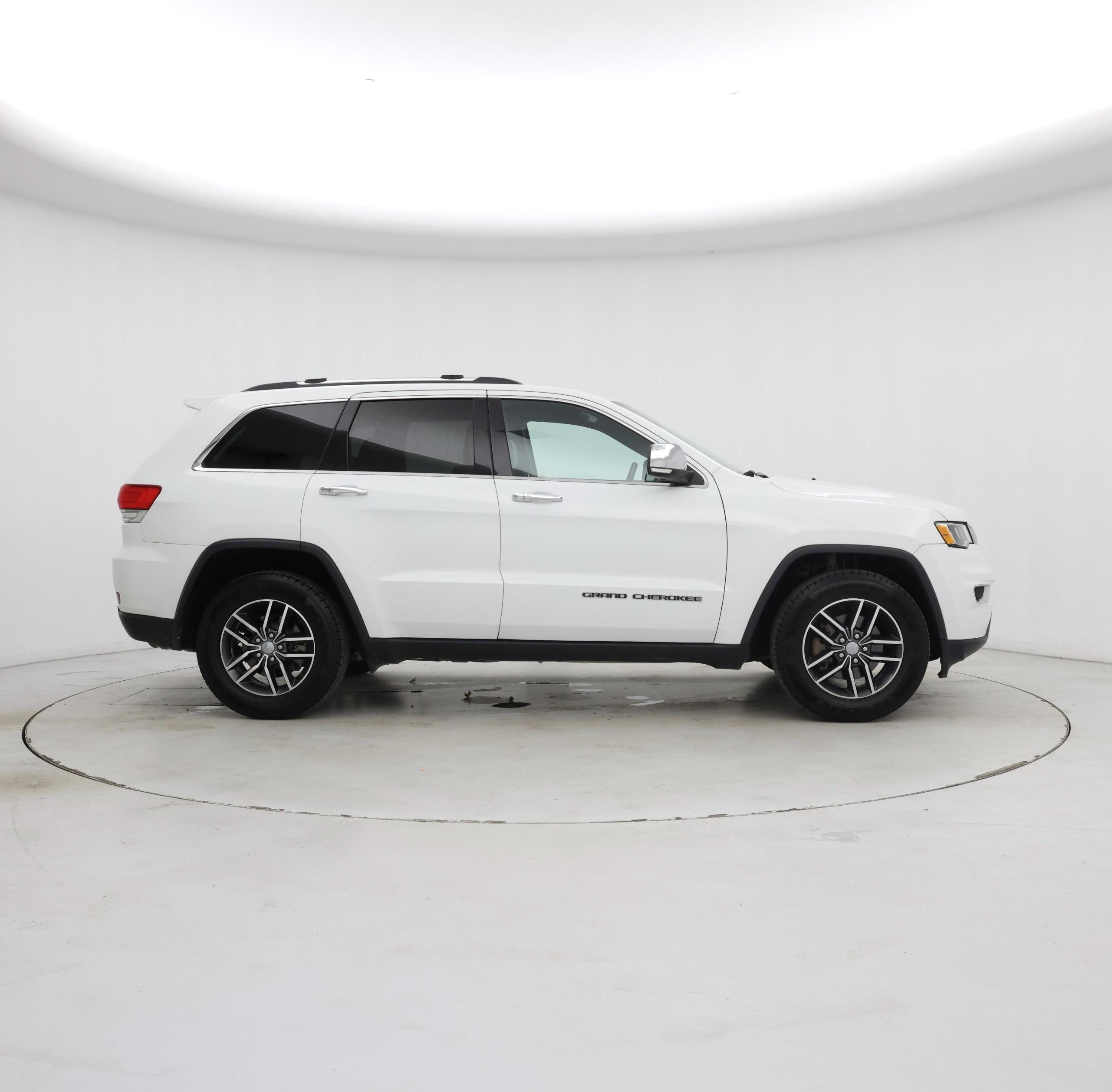 Thumbnail: 2017 Jeep Grand Cherokee - 7