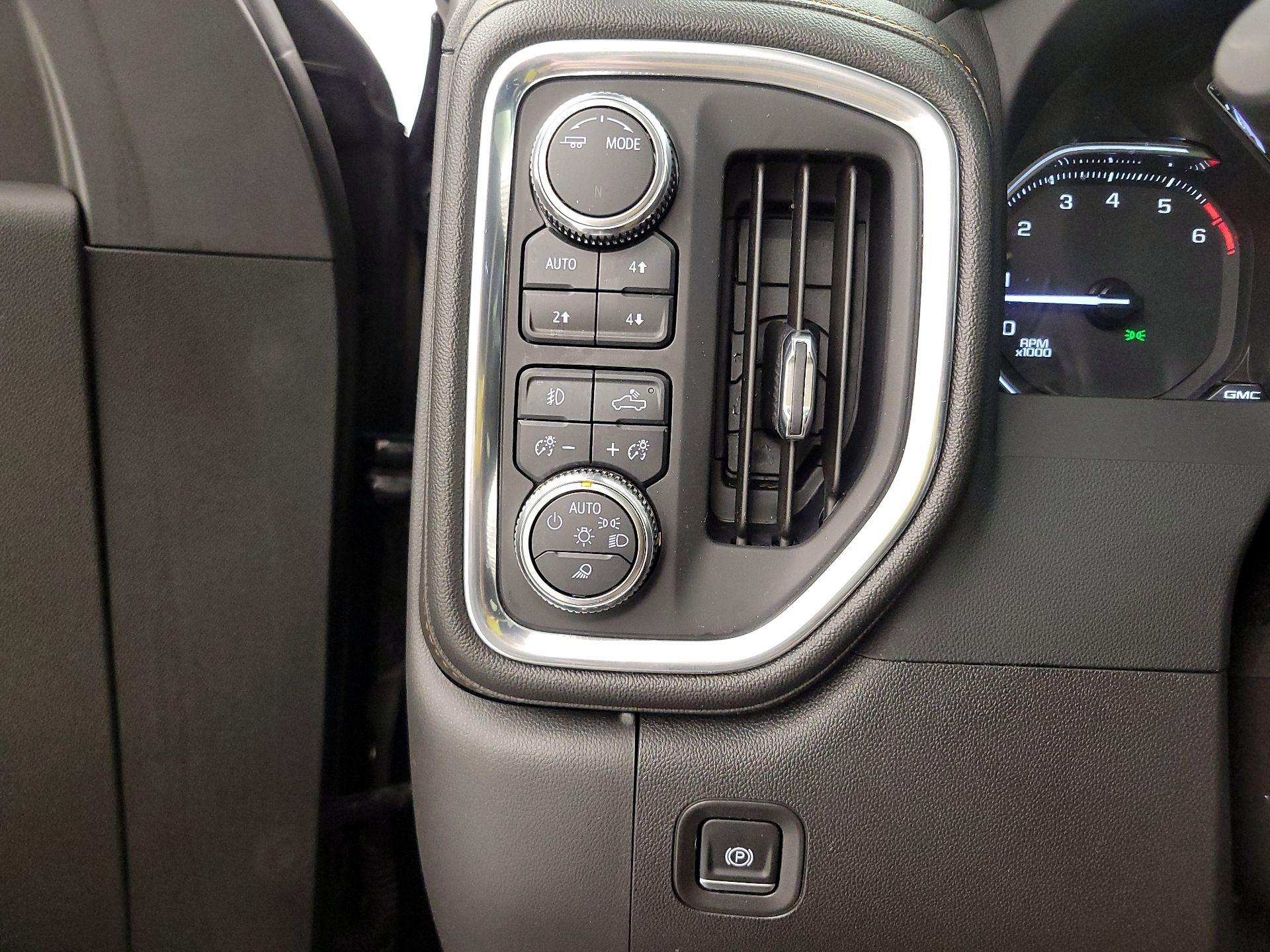 Thumbnail: 2022 GMC Sierra 1500 - 13