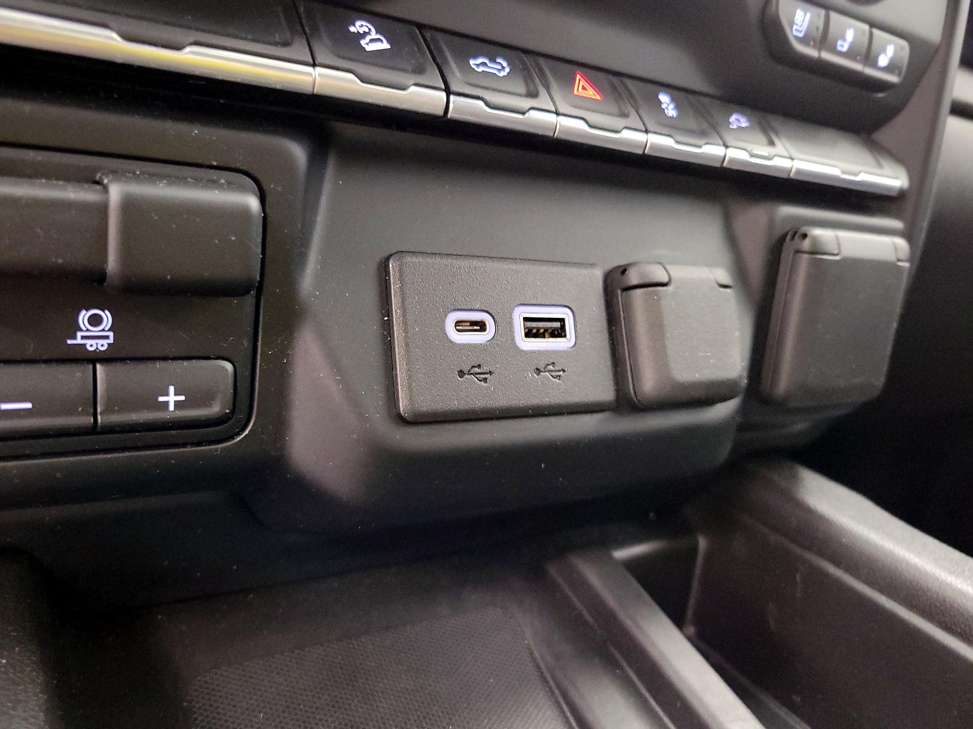 Thumbnail: 2022 GMC Sierra 1500 - 18