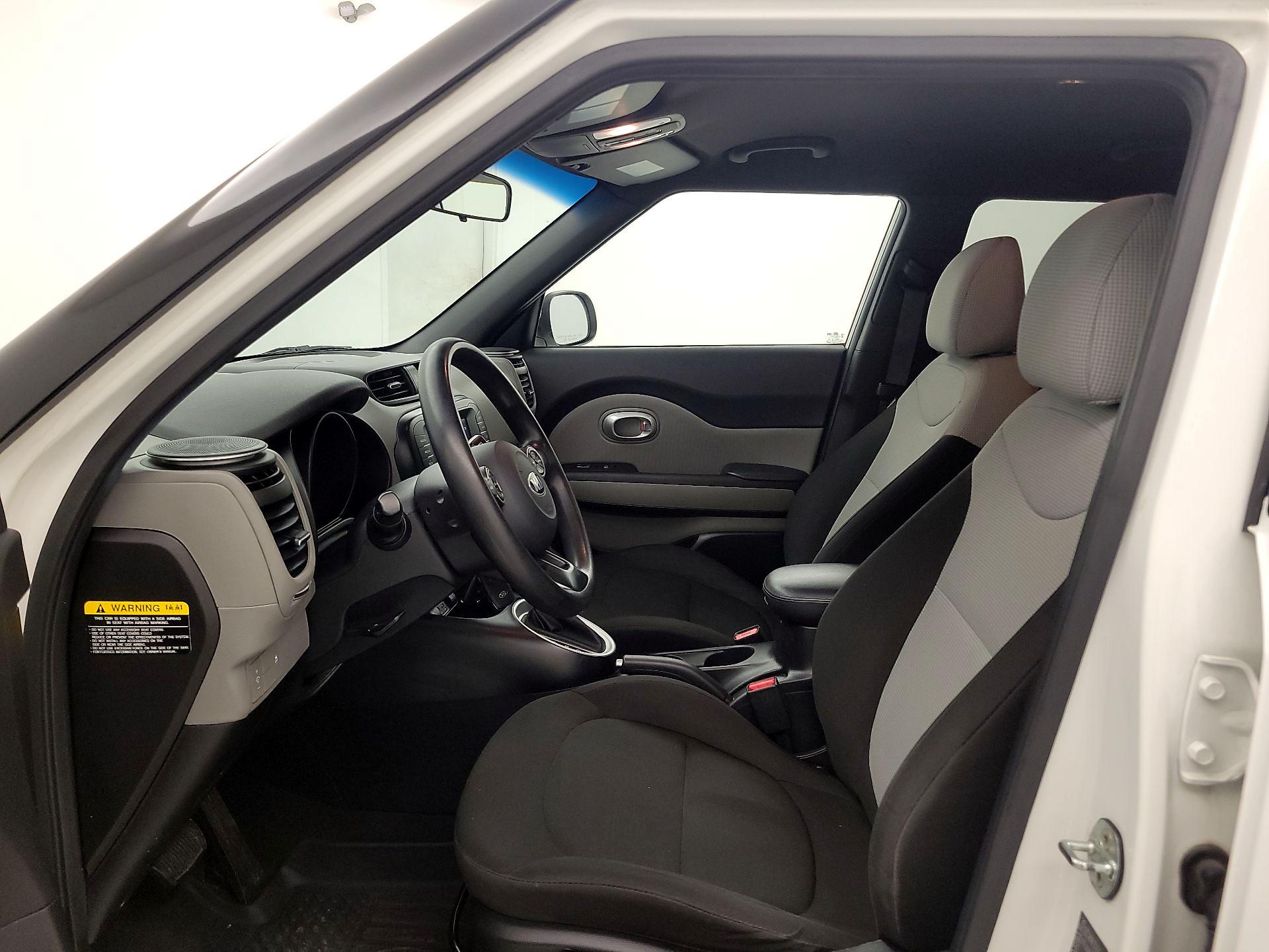 Thumbnail: 2018 Kia Soul - 11