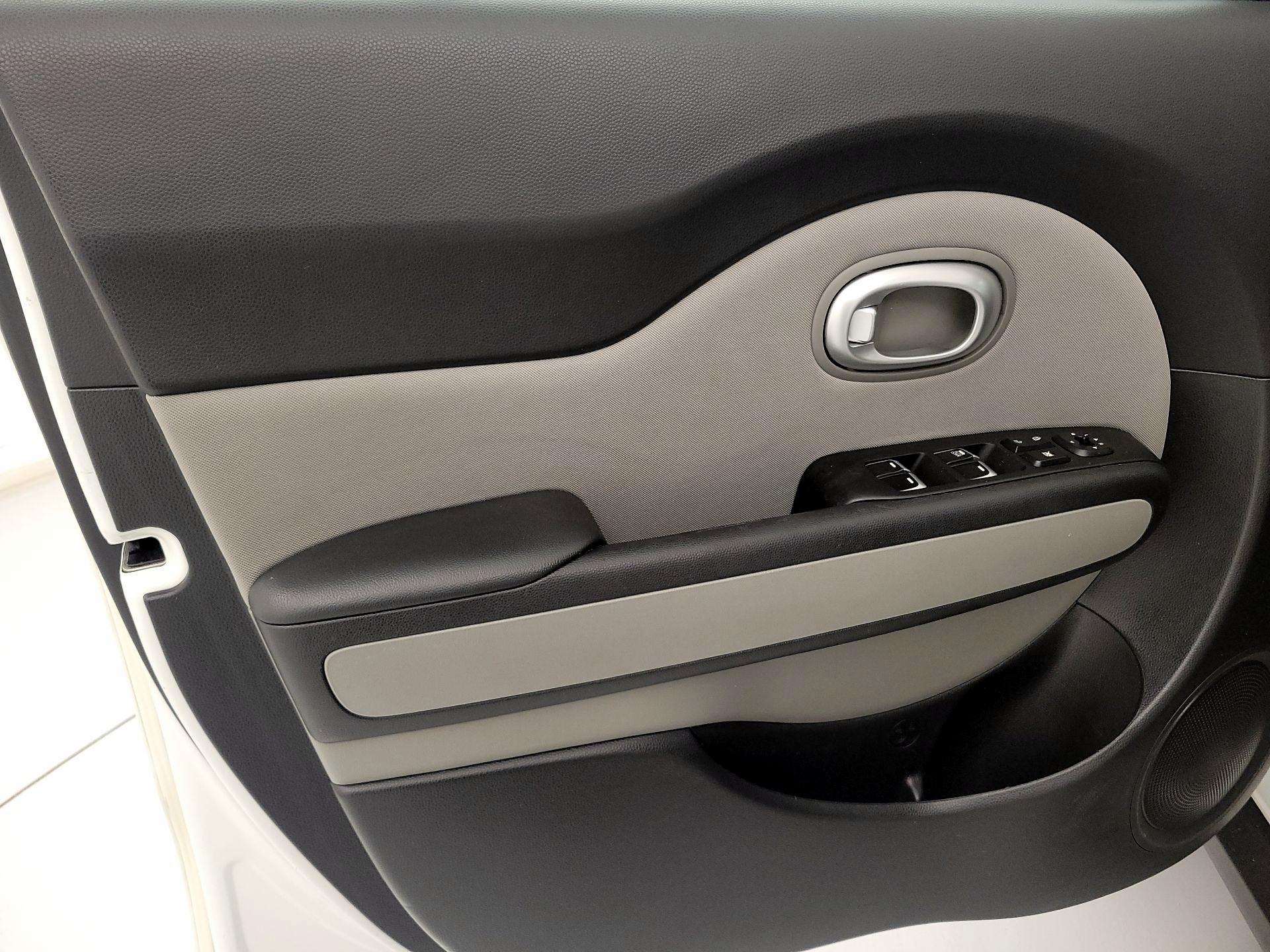 Thumbnail: 2018 Kia Soul - 12