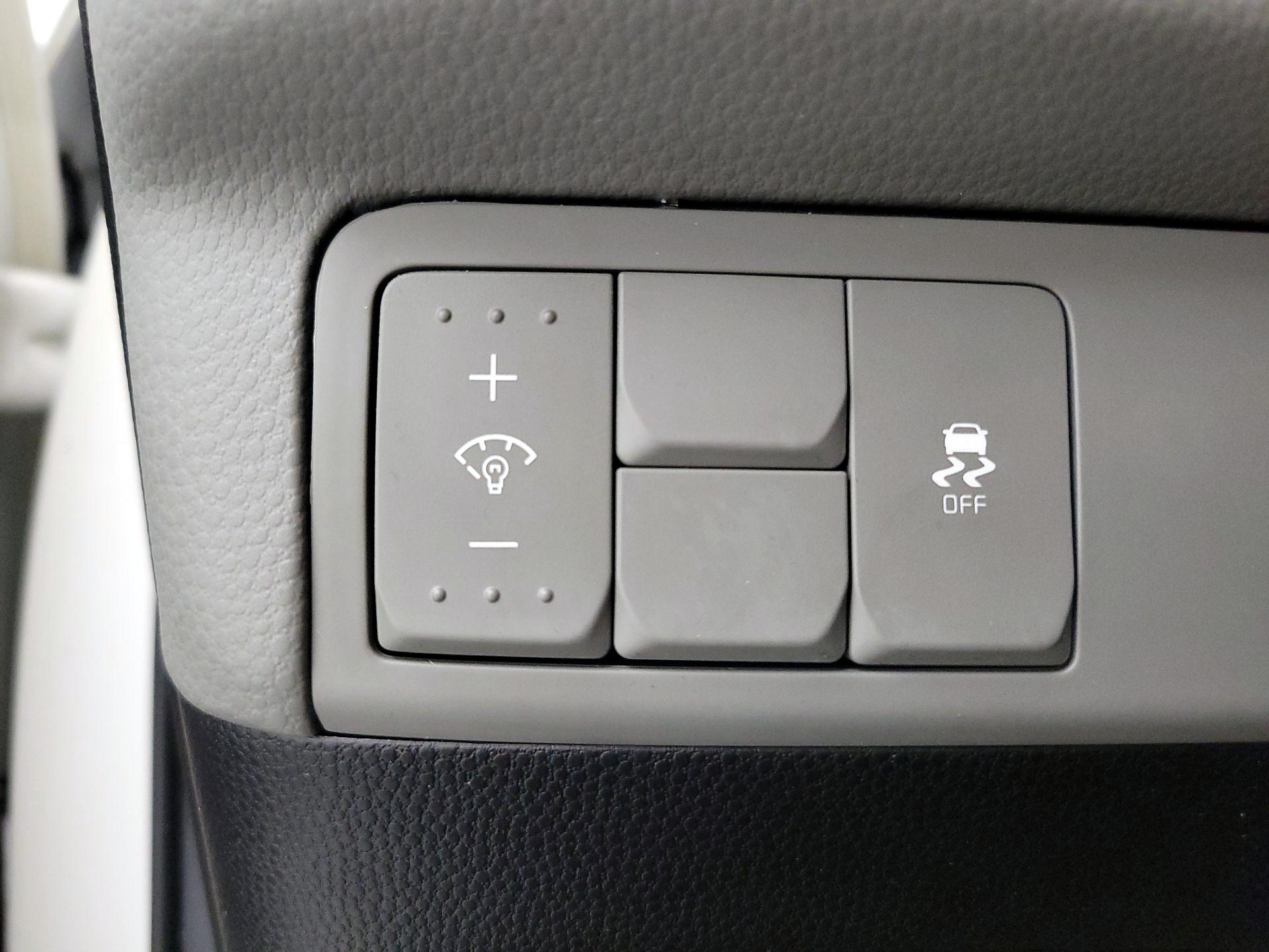 Thumbnail: 2018 Kia Soul - 13