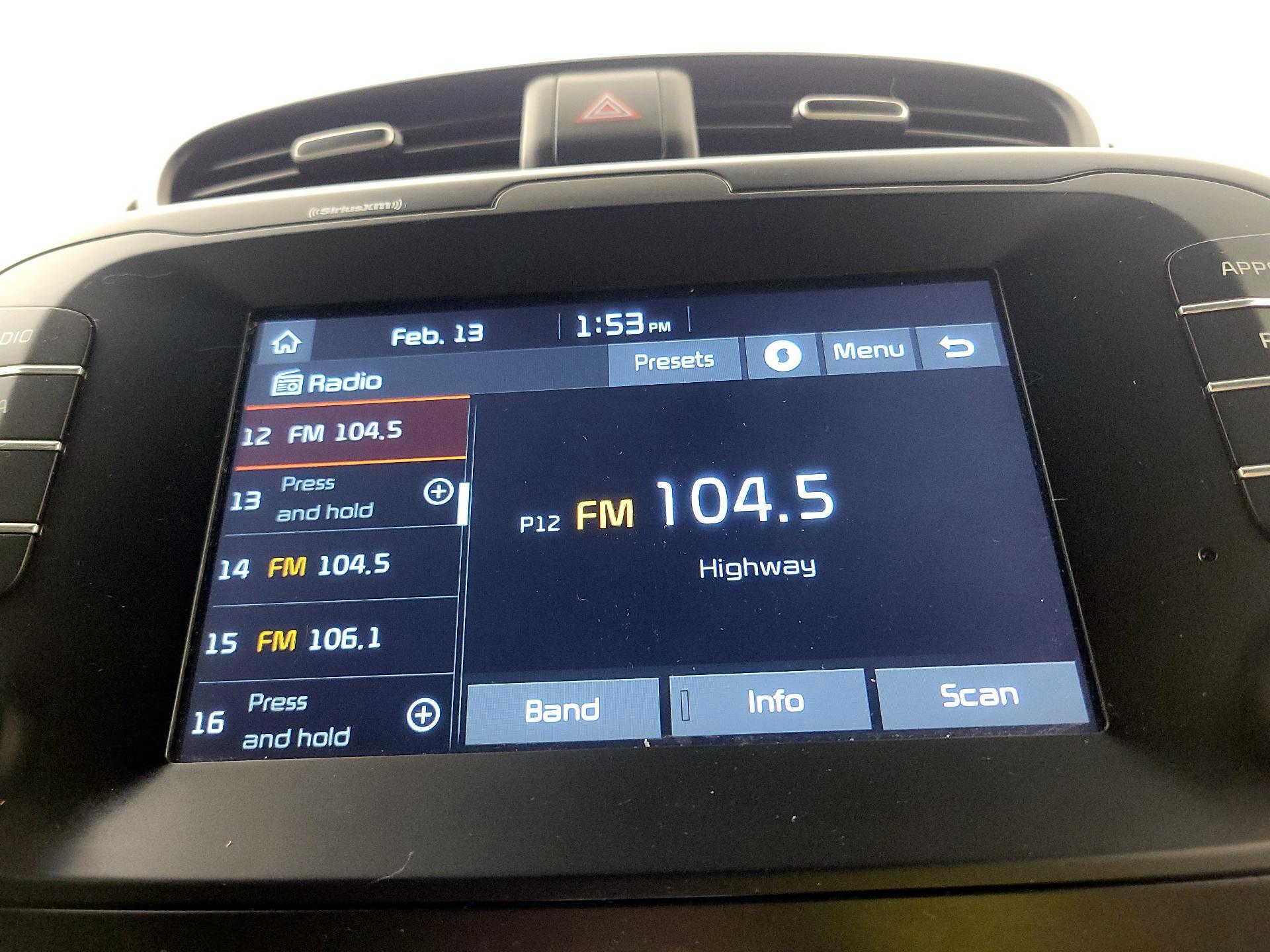 Thumbnail: 2018 Kia Soul - 15