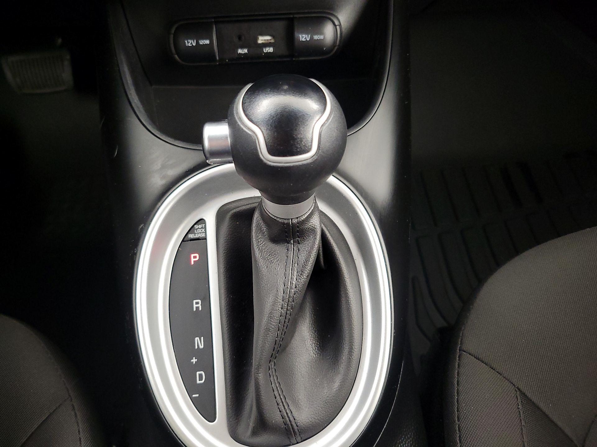 Thumbnail: 2018 Kia Soul - 17