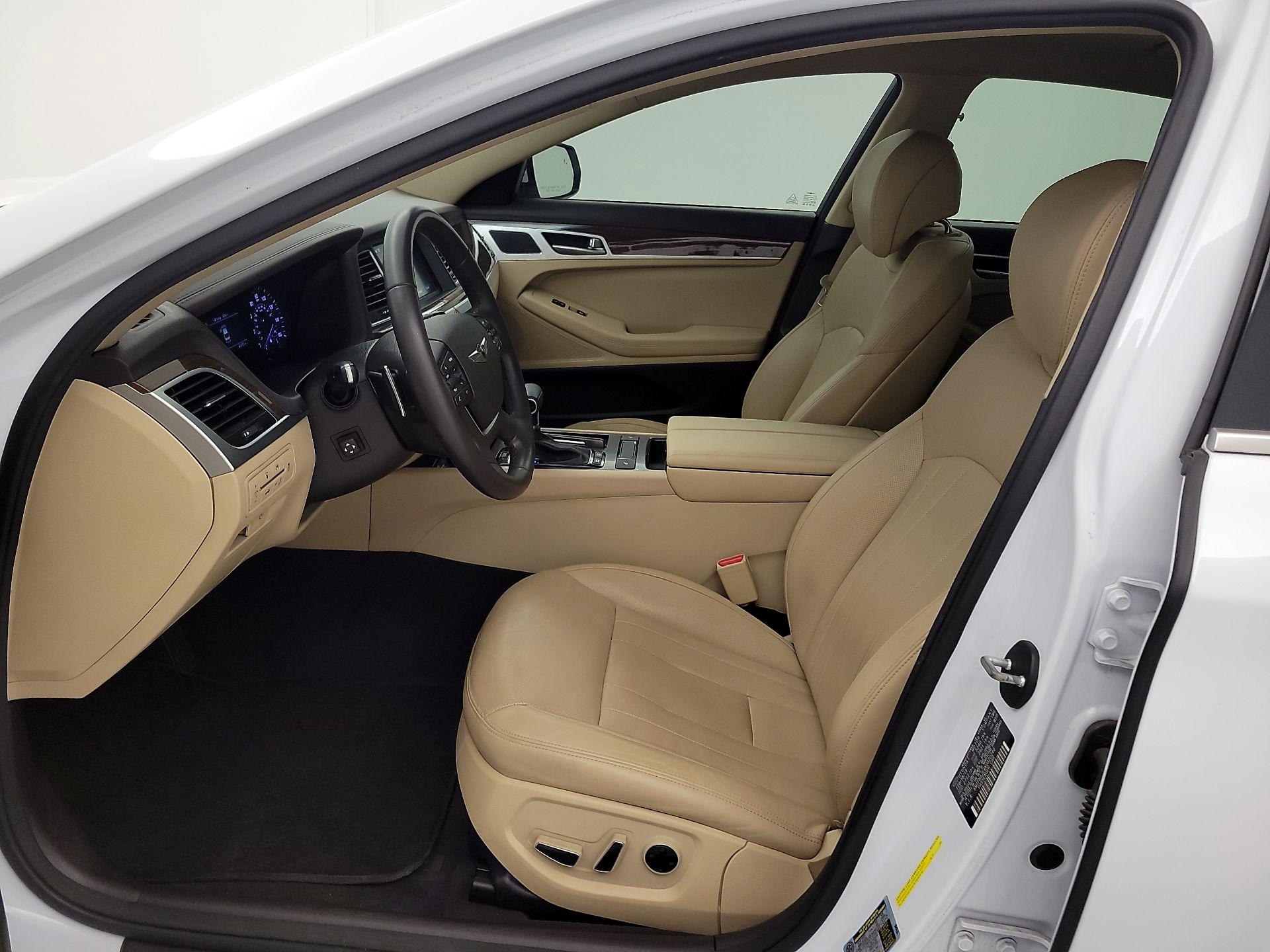 Thumbnail: 2019 Genesis G80 - 11