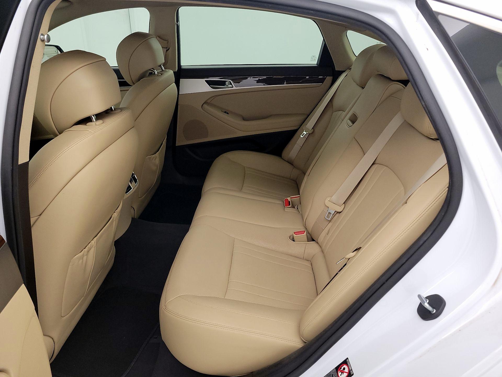 Thumbnail: 2019 Genesis G80 - 20