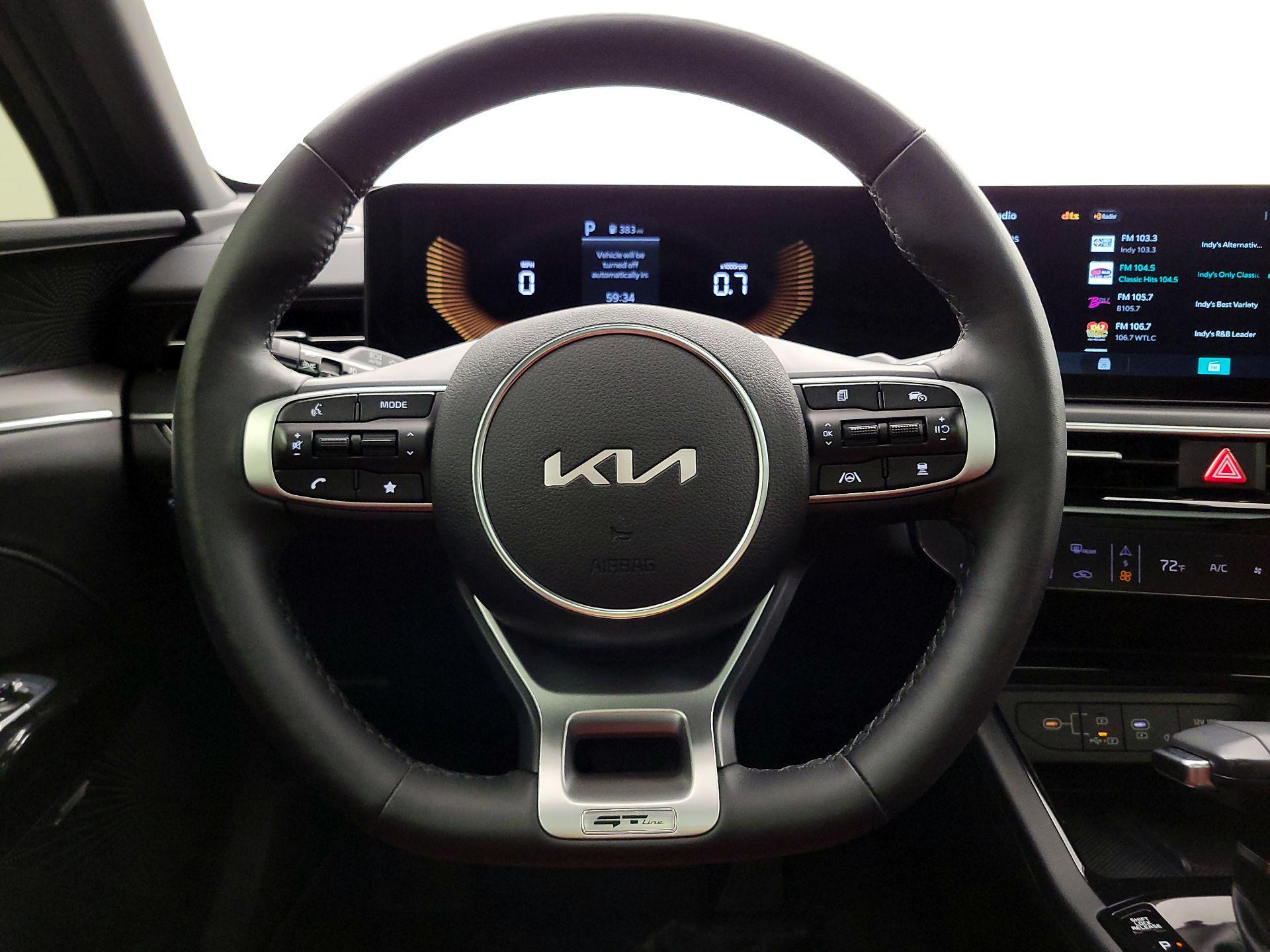 Thumbnail: 2025 Kia K5 - 10