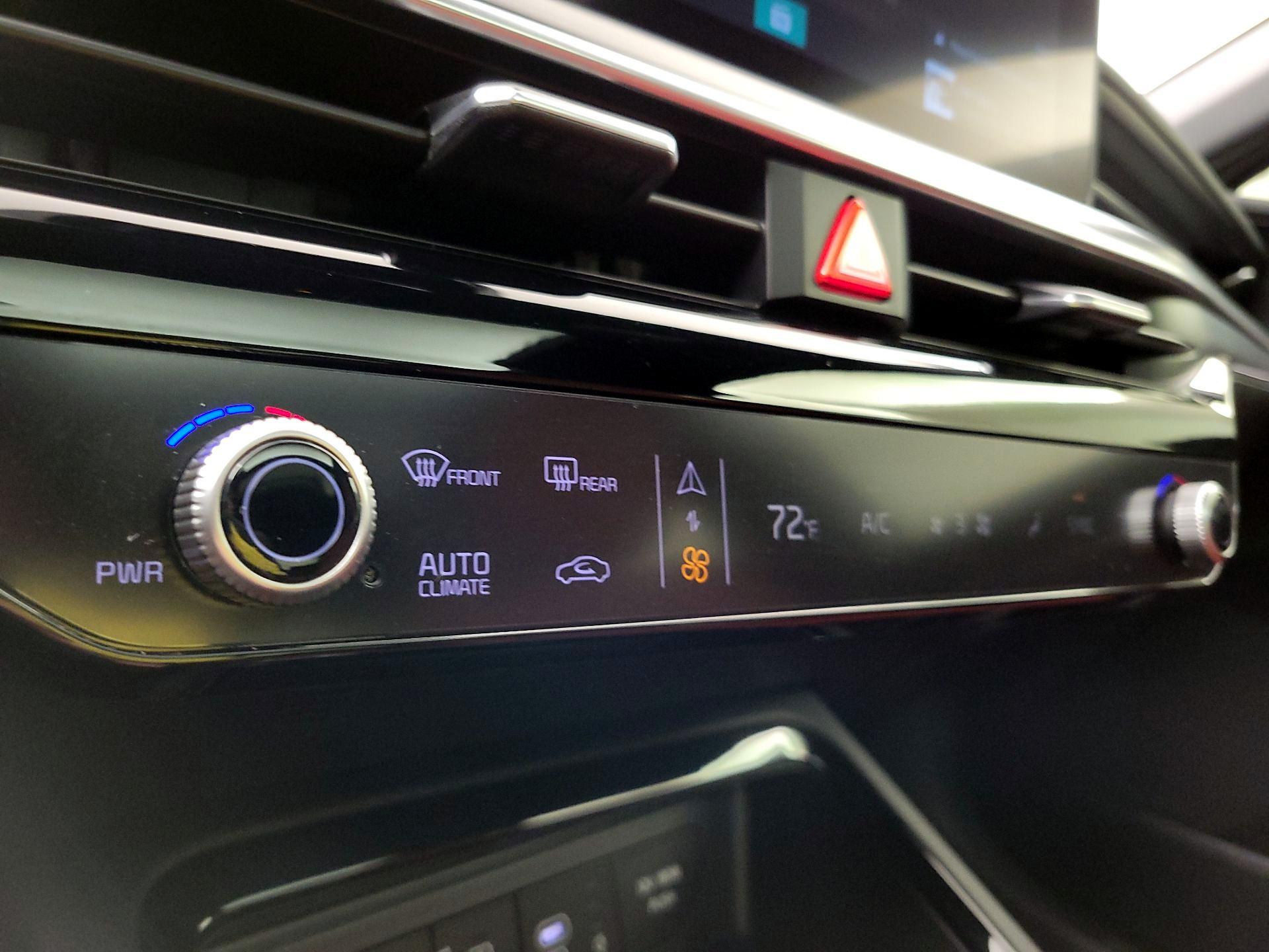 Thumbnail: 2025 Kia K5 - 17