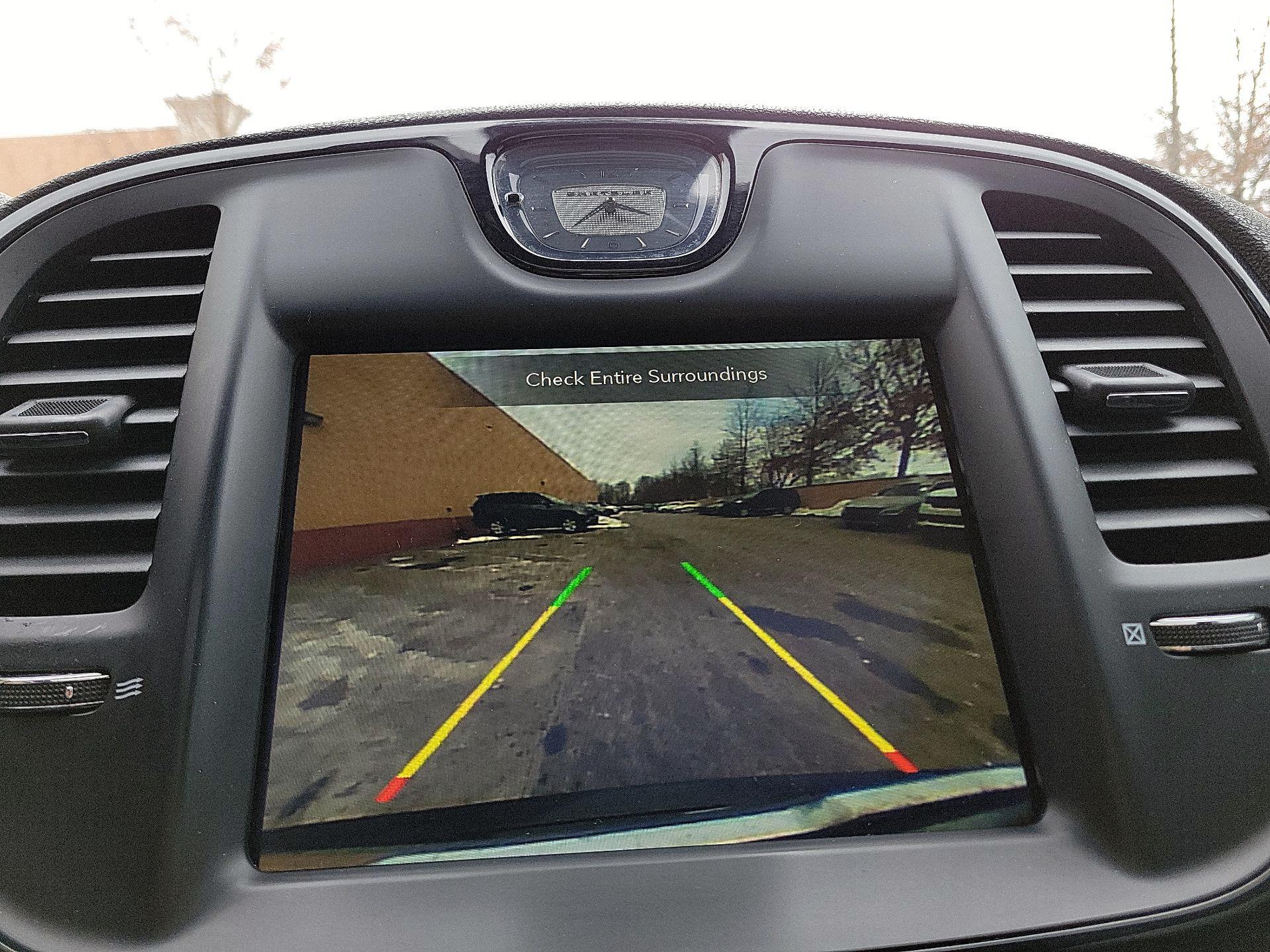 Thumbnail: 2018 Chrysler 300 - 13