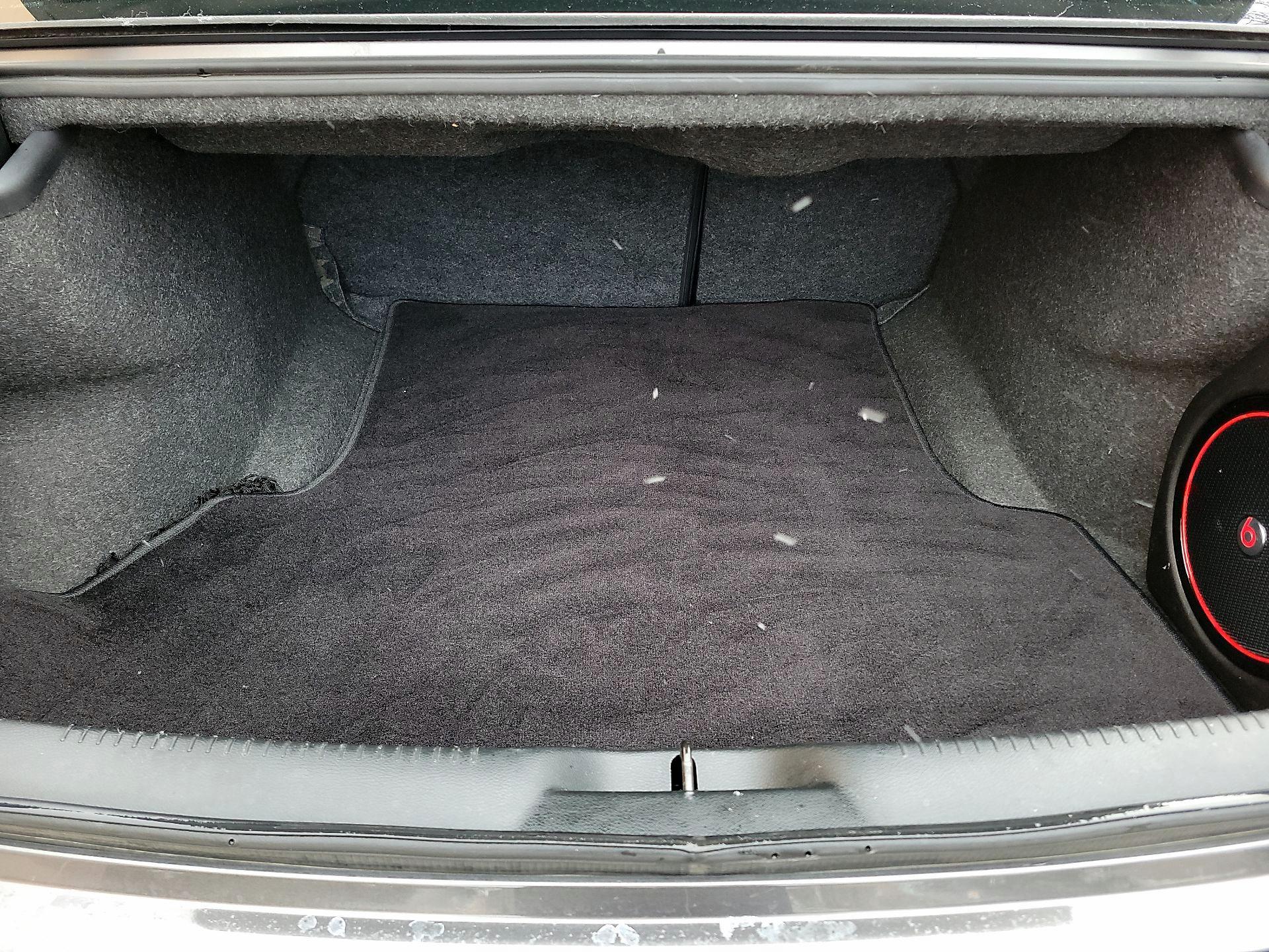 Thumbnail: 2018 Chrysler 300 - 20