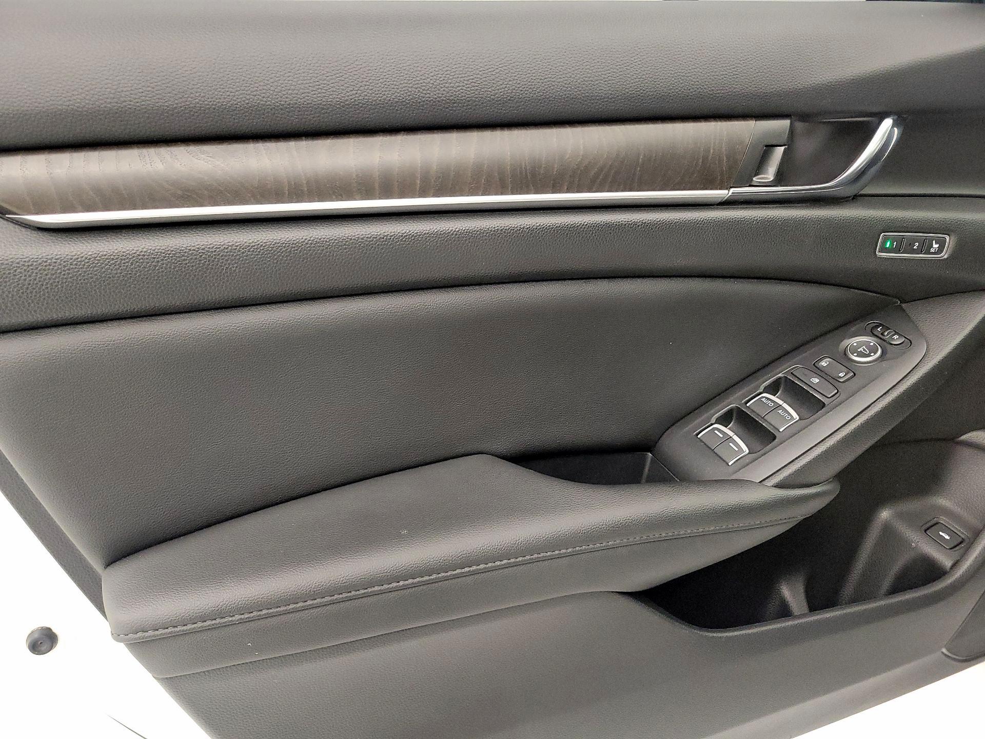 Thumbnail: 2021 Honda Accord - 12