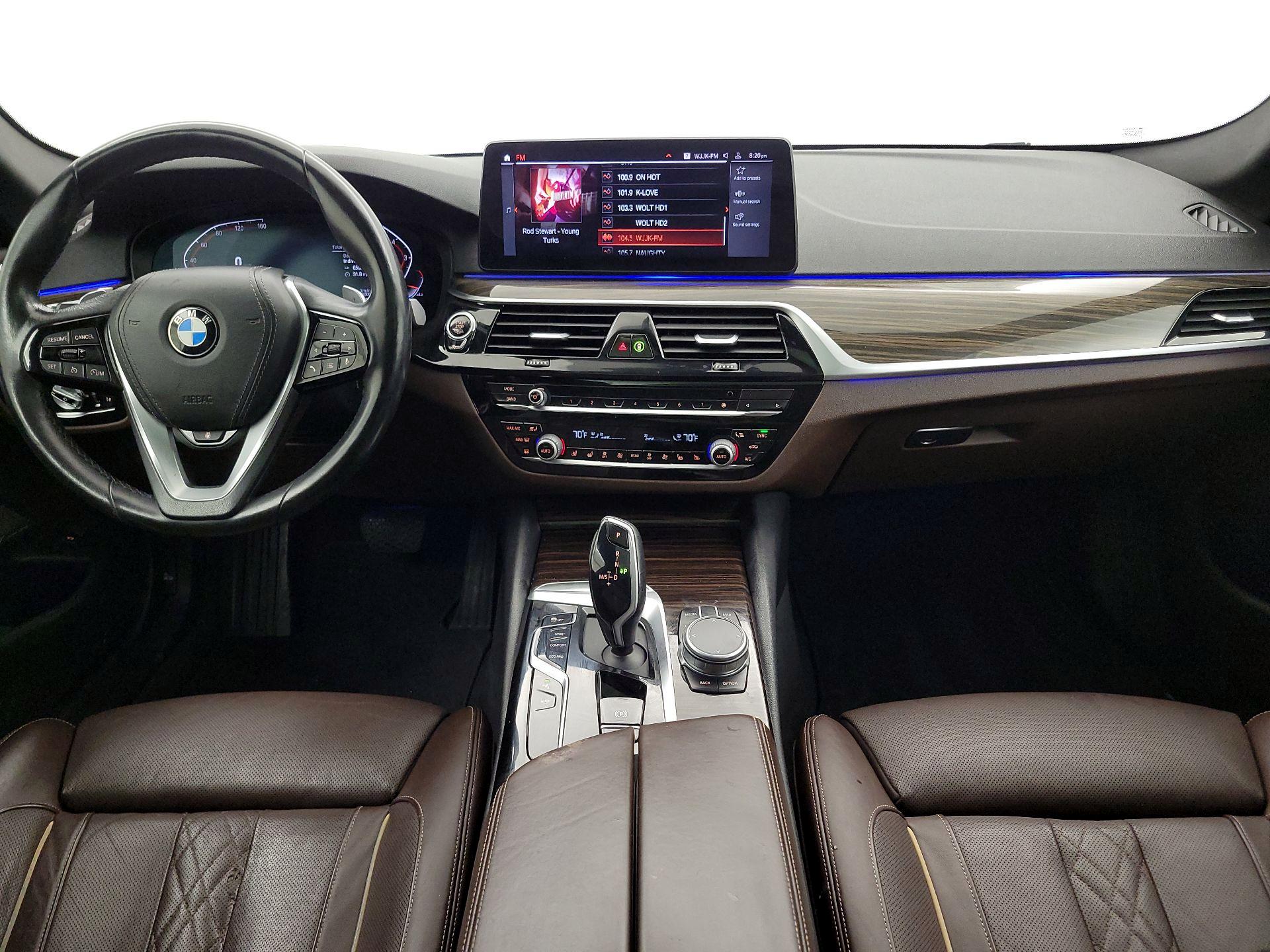 Thumbnail: 2021 BMW 5 Series - 9