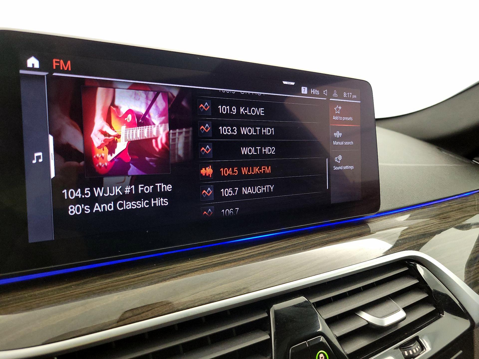 Thumbnail: 2021 BMW 5 Series - 16