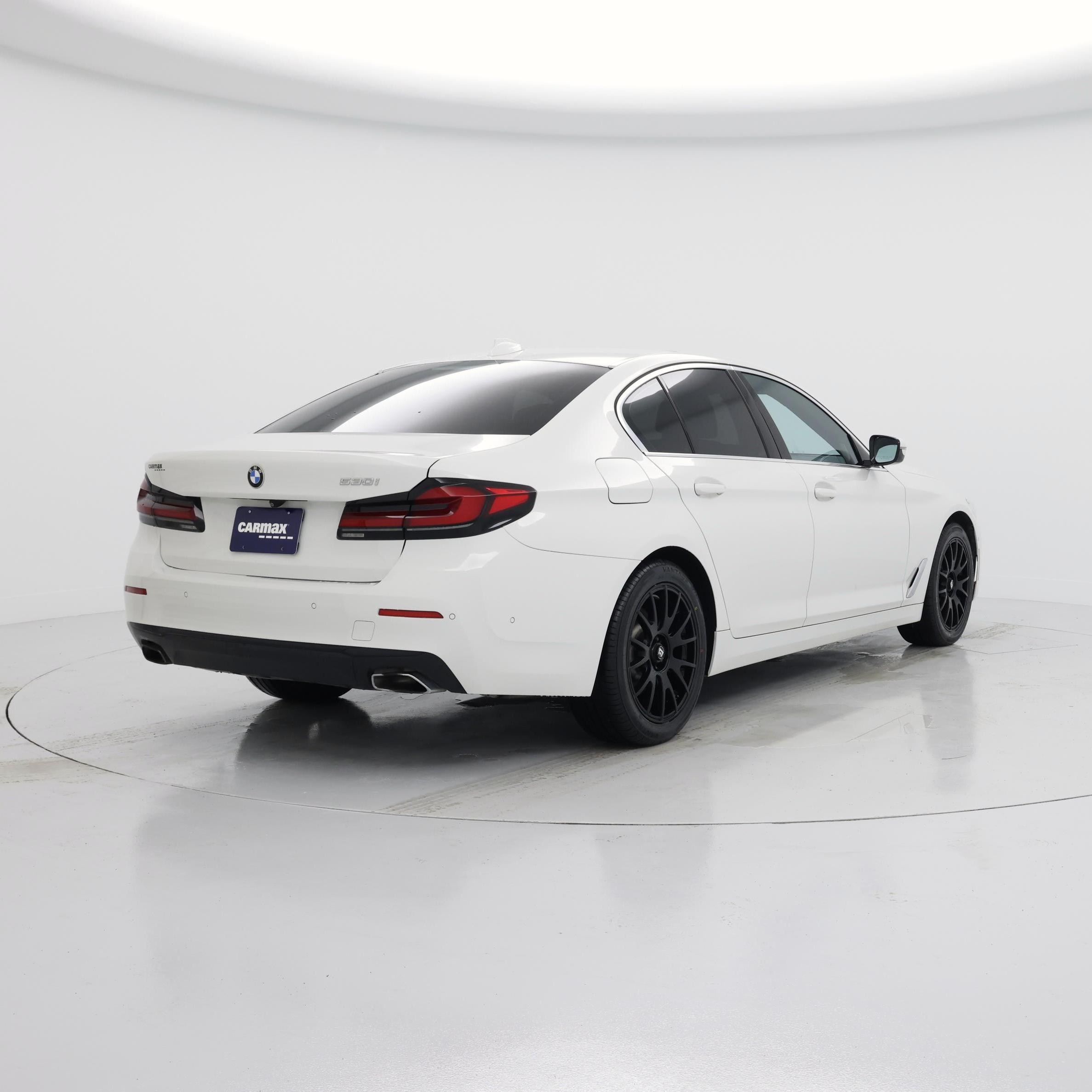 Thumbnail: 2021 BMW 5 Series - 8