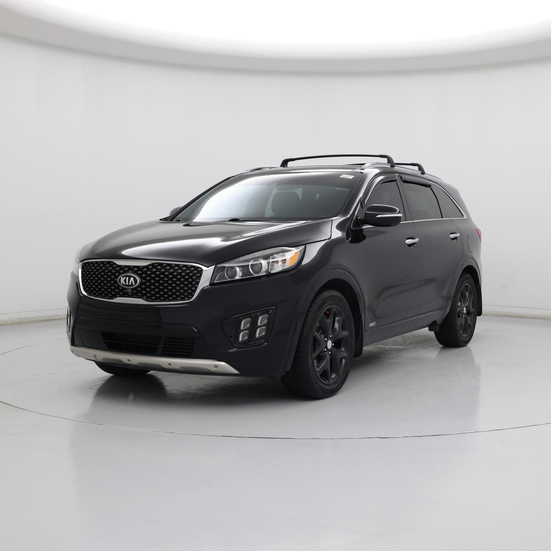 Thumbnail: 2016 Kia Sorento - 4