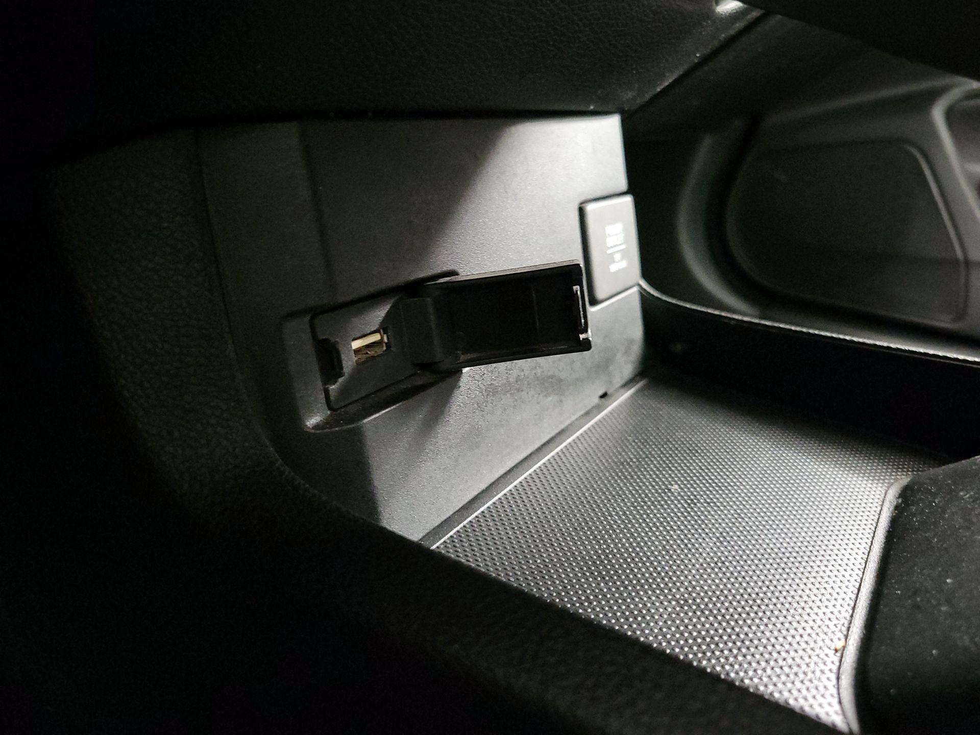 Thumbnail: 2016 Honda Civic - 18