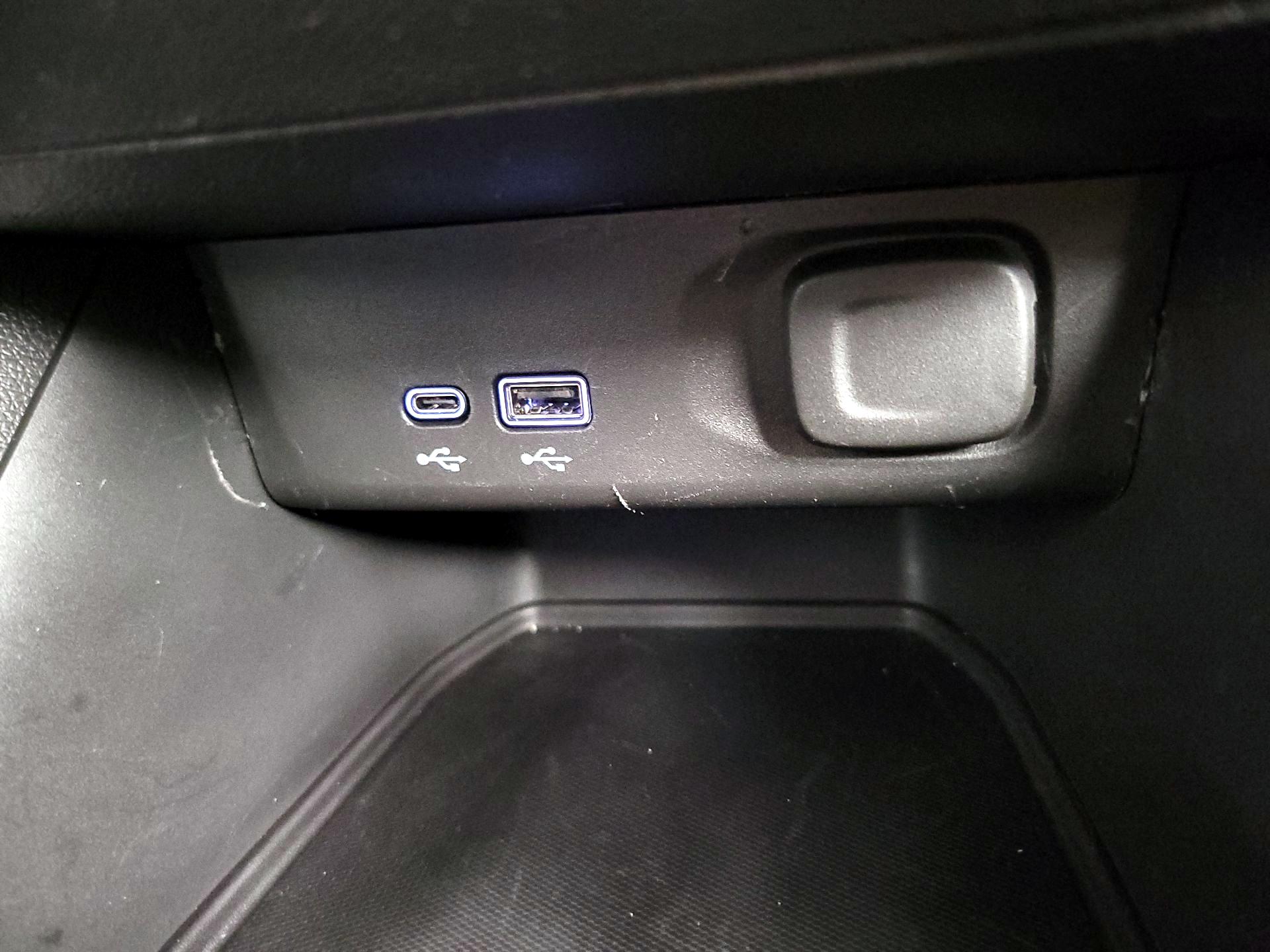 Thumbnail: 2024 Buick Envista - 18