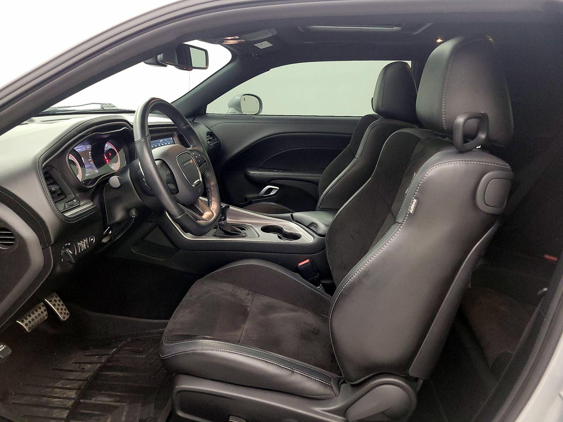 Thumbnail: 2022 Dodge Challenger - 11